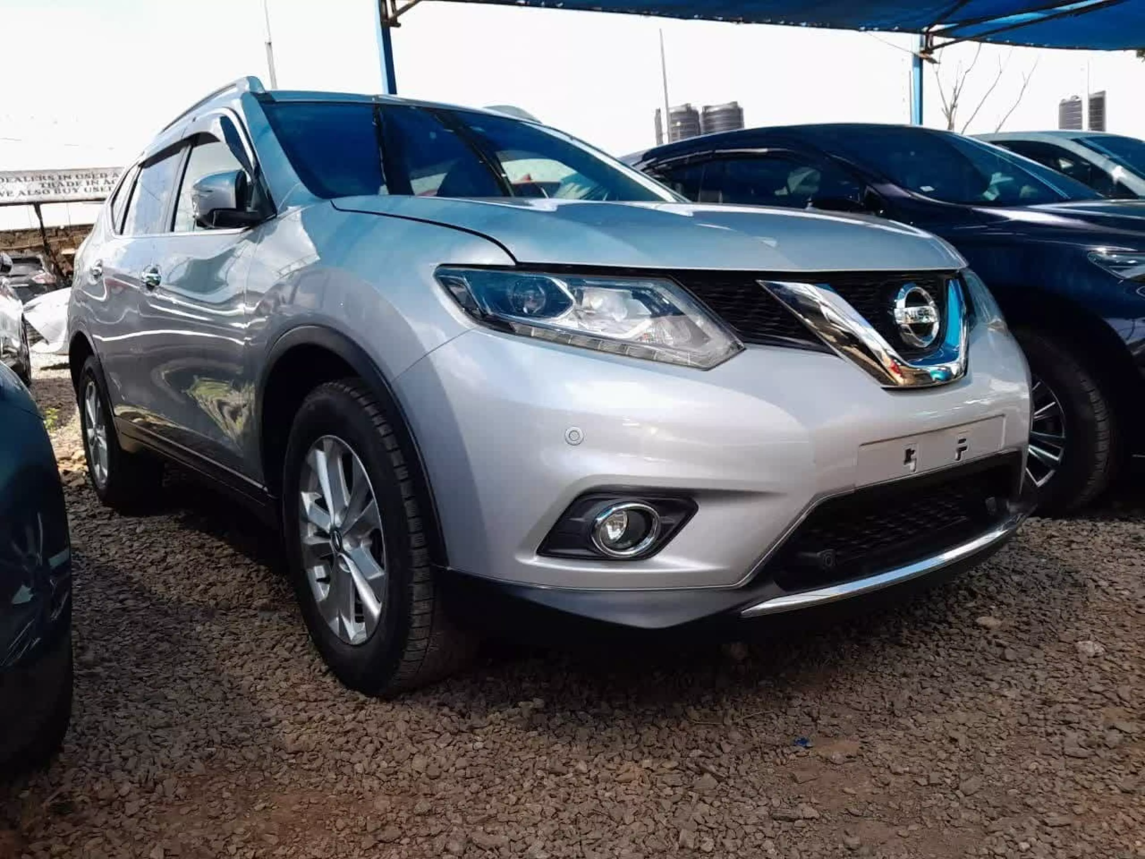 Nissan X-Trail - 2016
