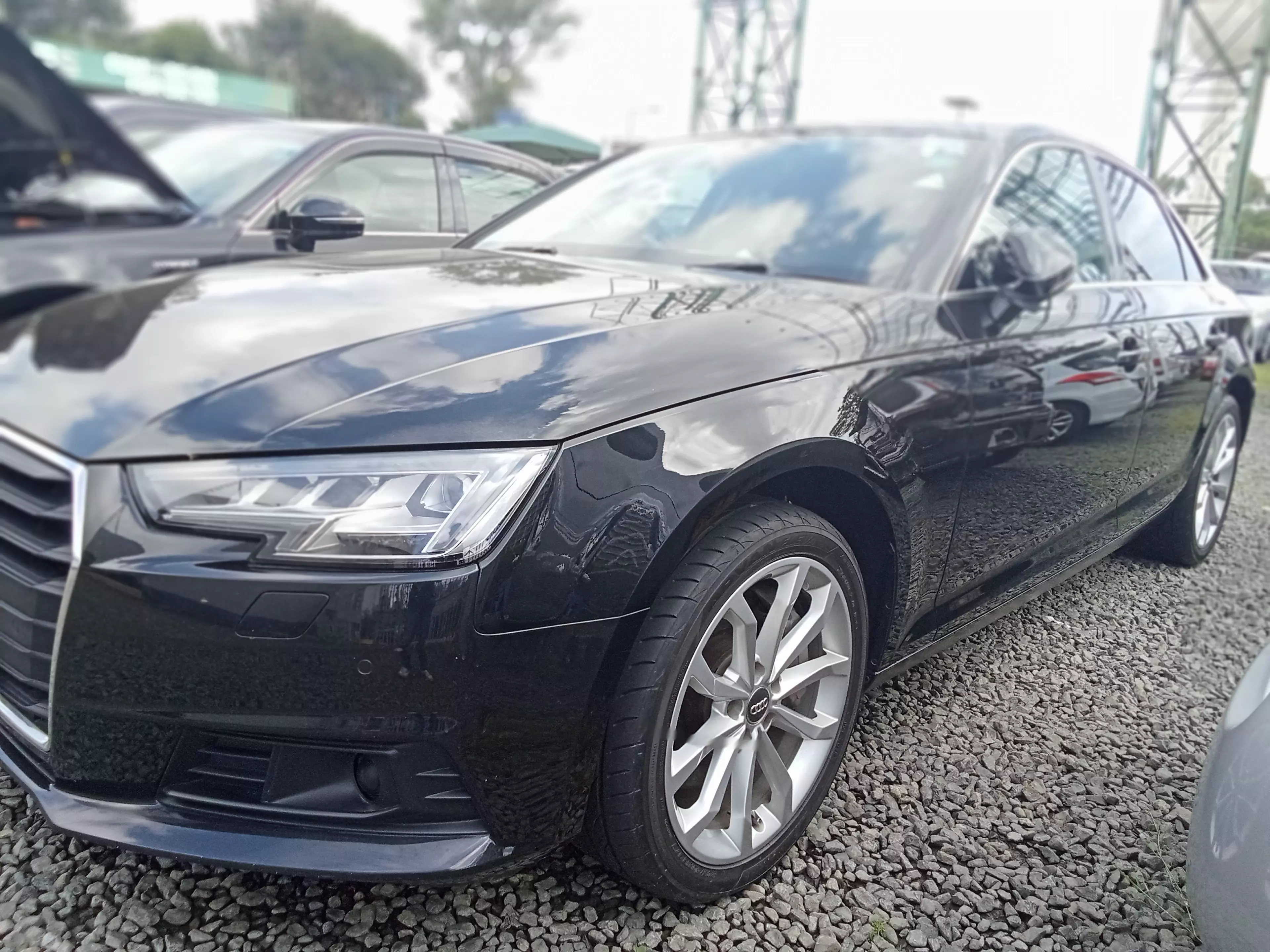 Audi A4   - 2017