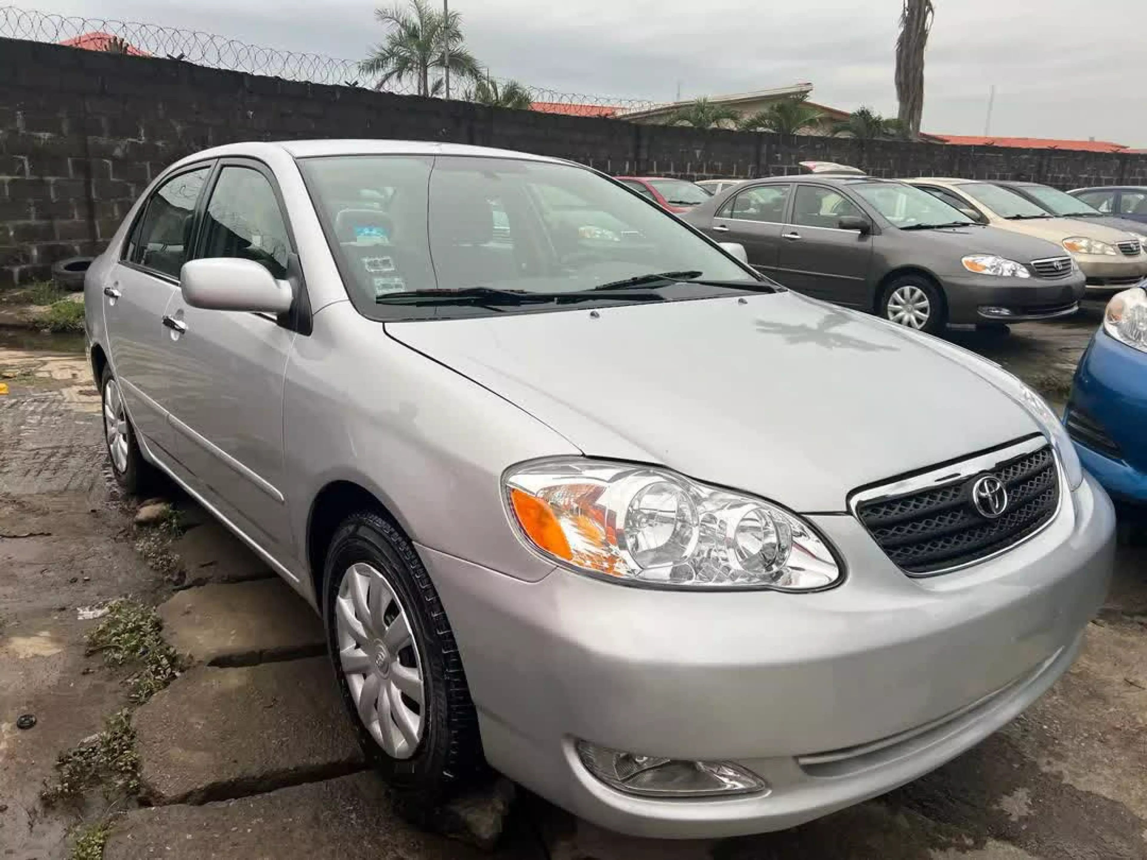 Toyota Corolla   - 2008
