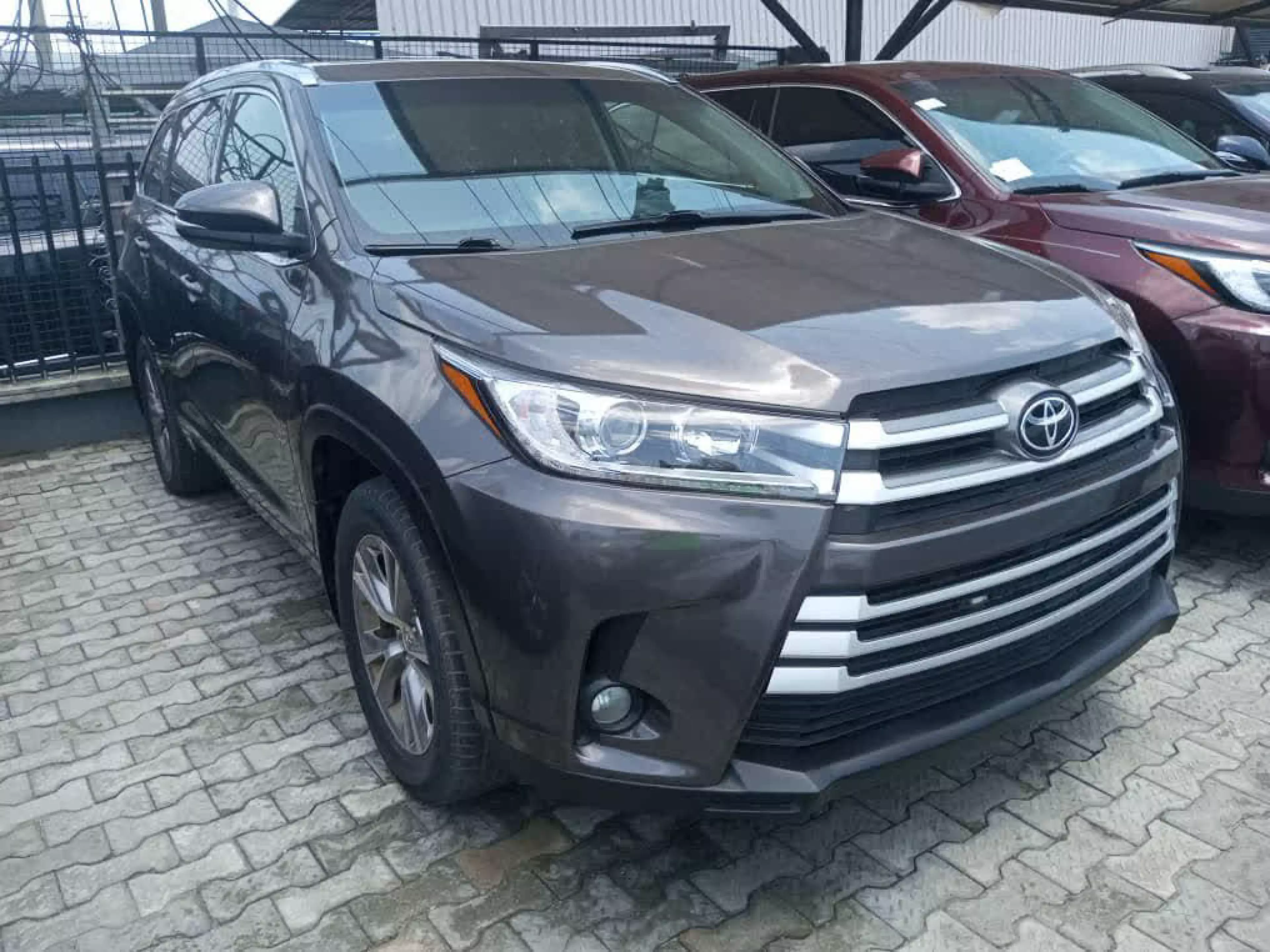 Toyota Highlander - 2015