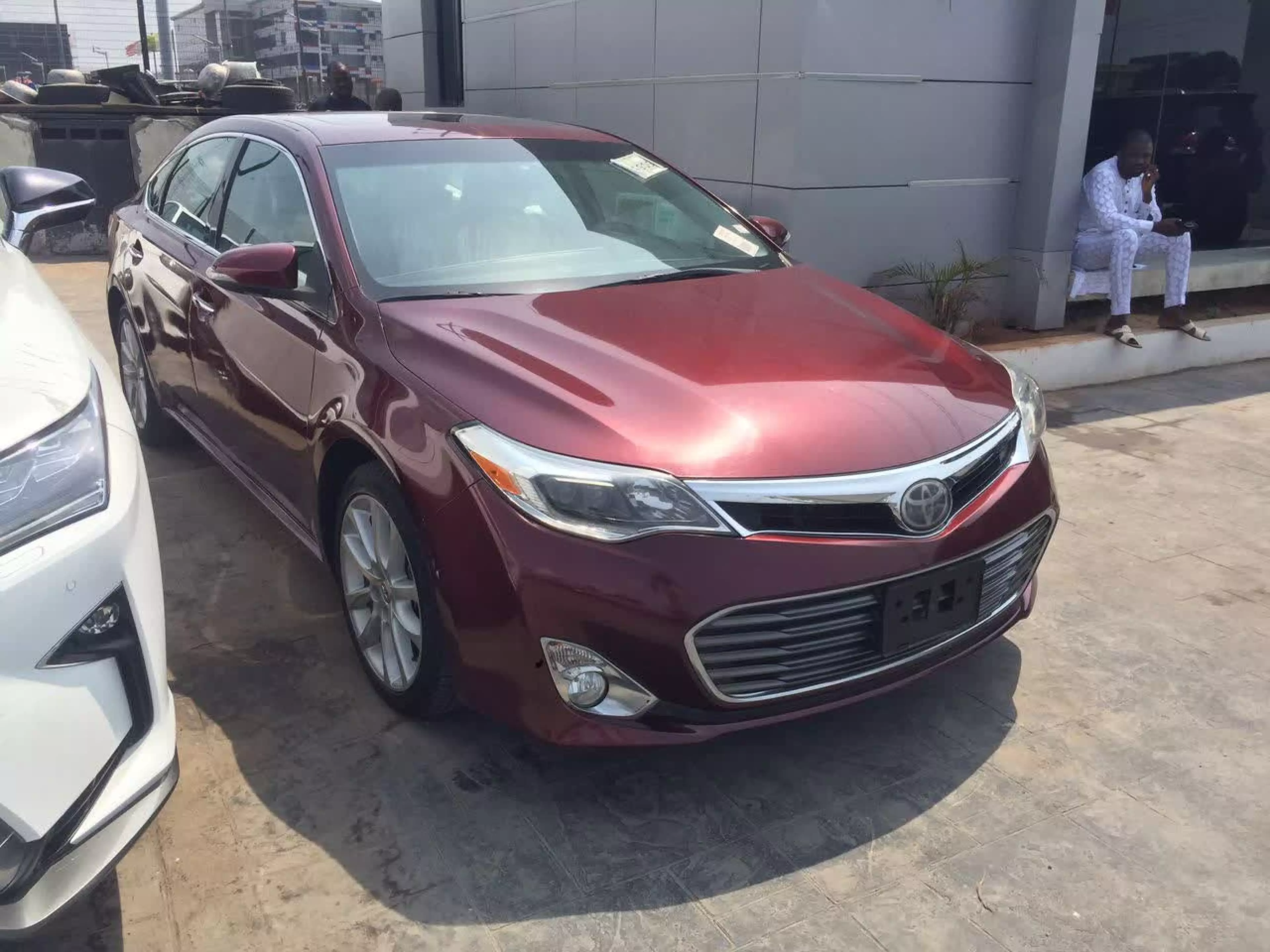Toyota Avalon - 2014