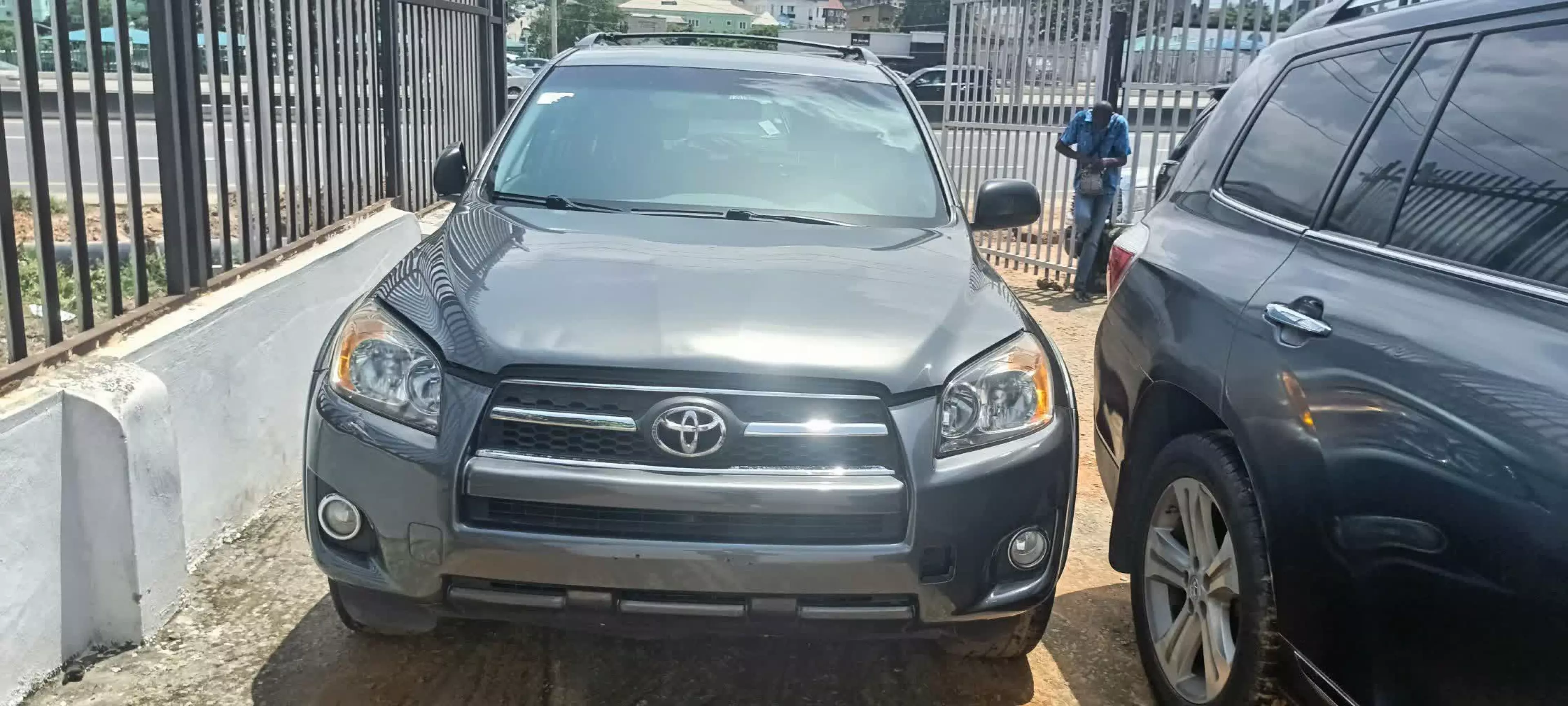 Toyota RAV 4 - 2010