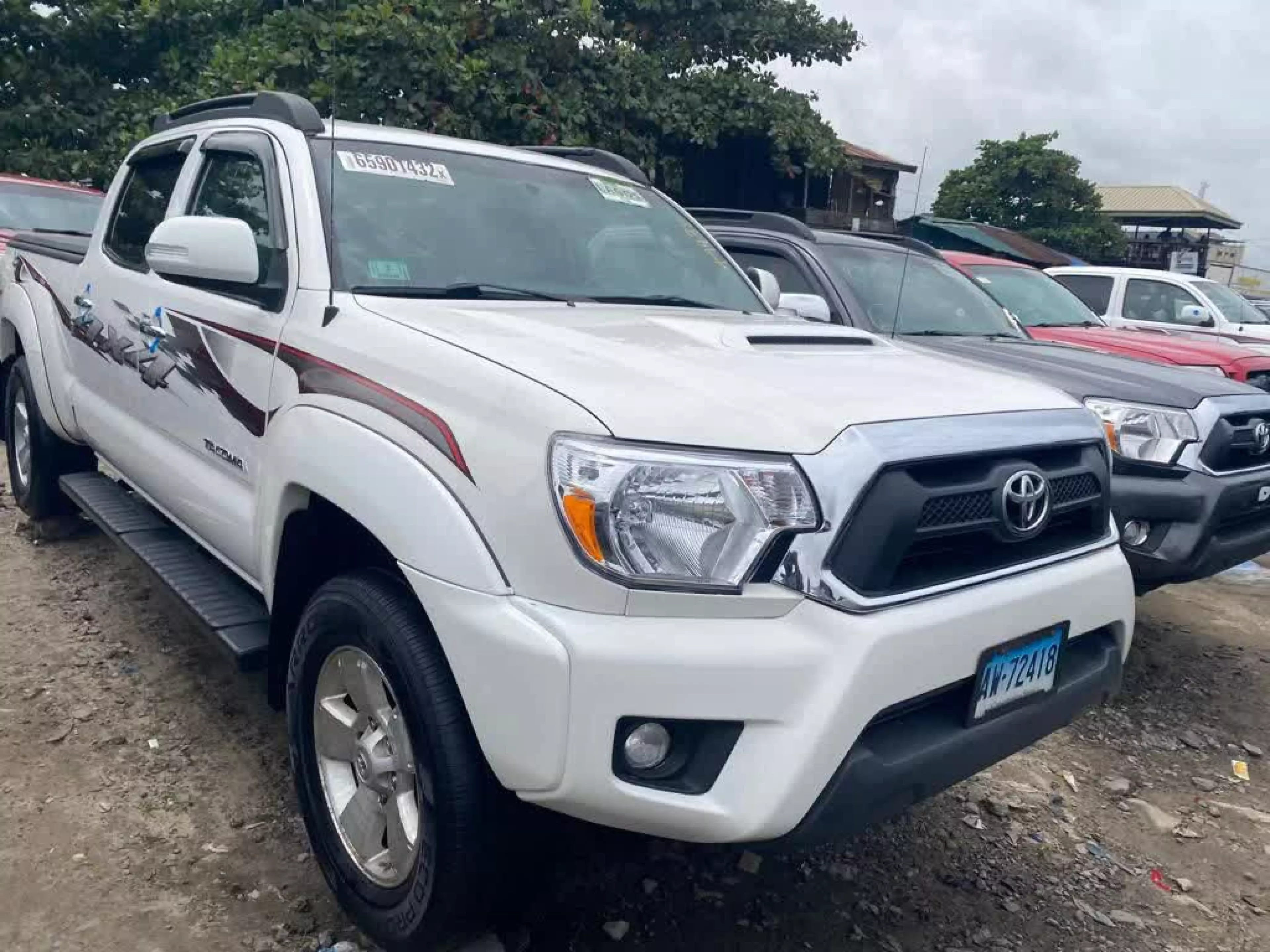 Toyota Tacoma - 2013