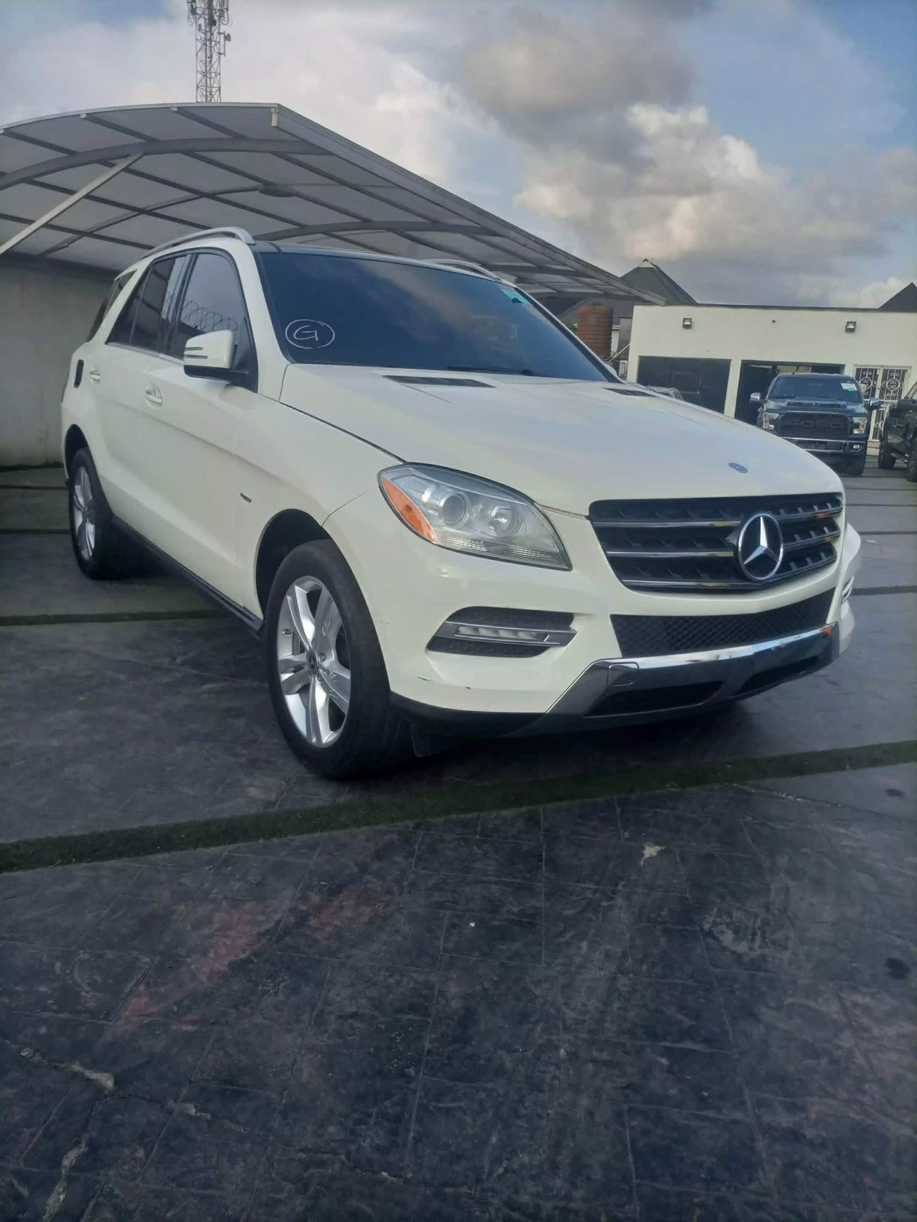 Mercedes-Benz ML 350 - 2012