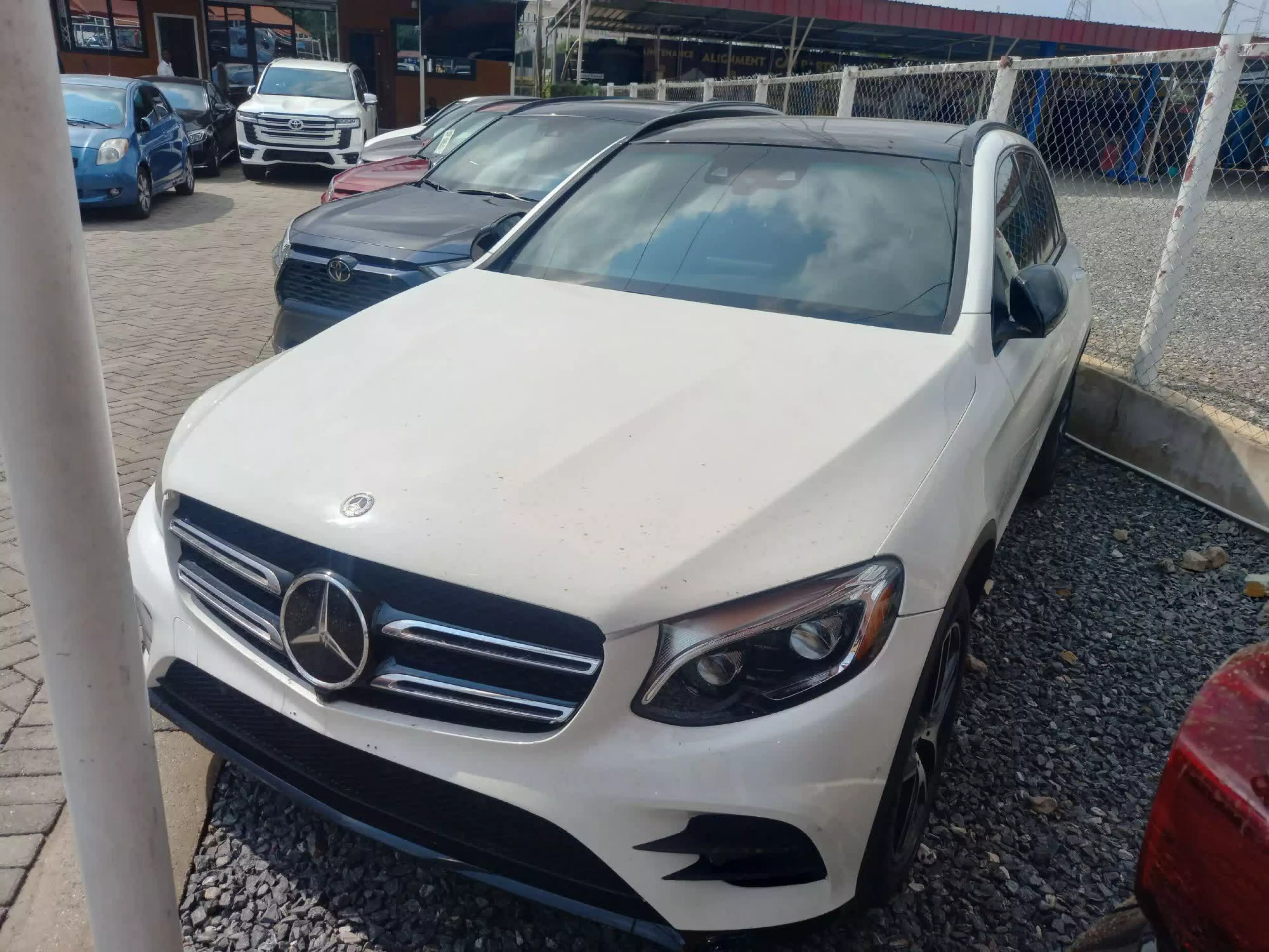 Mercedes-Benz GLC 300 - 2019