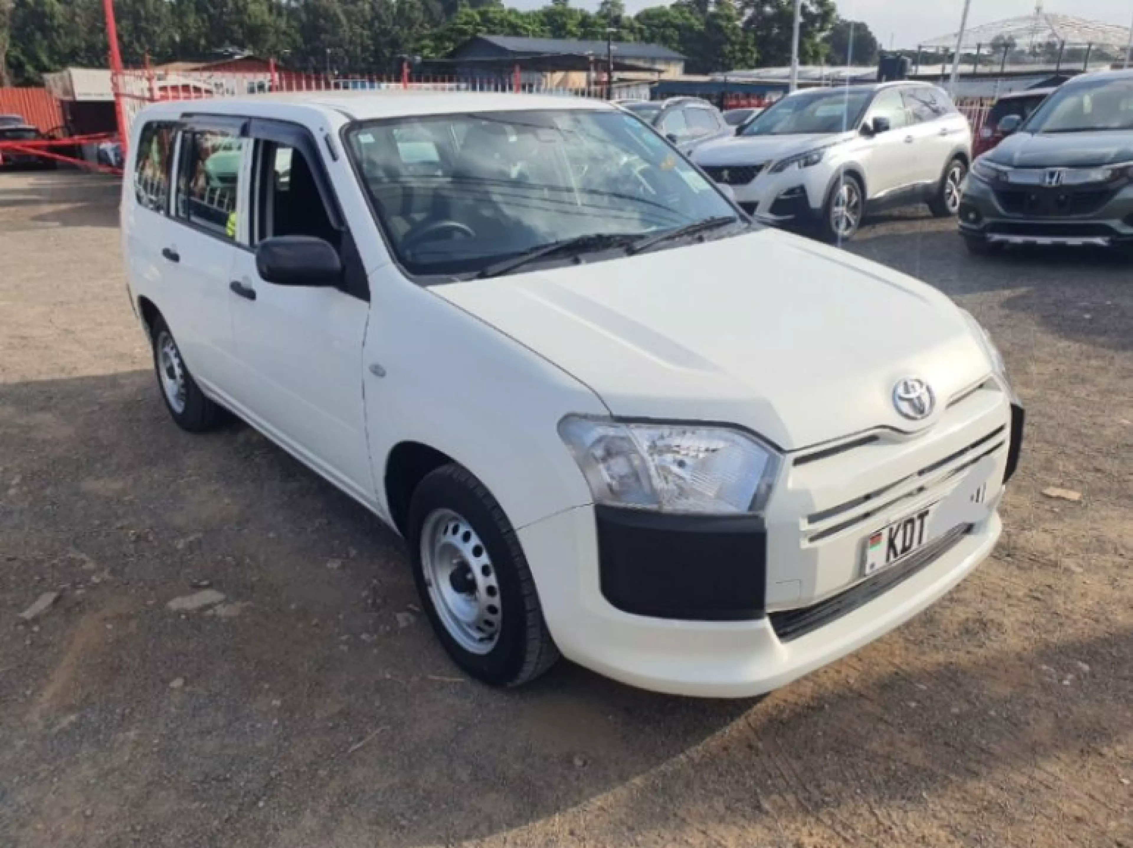 Toyota Probox  - 2019