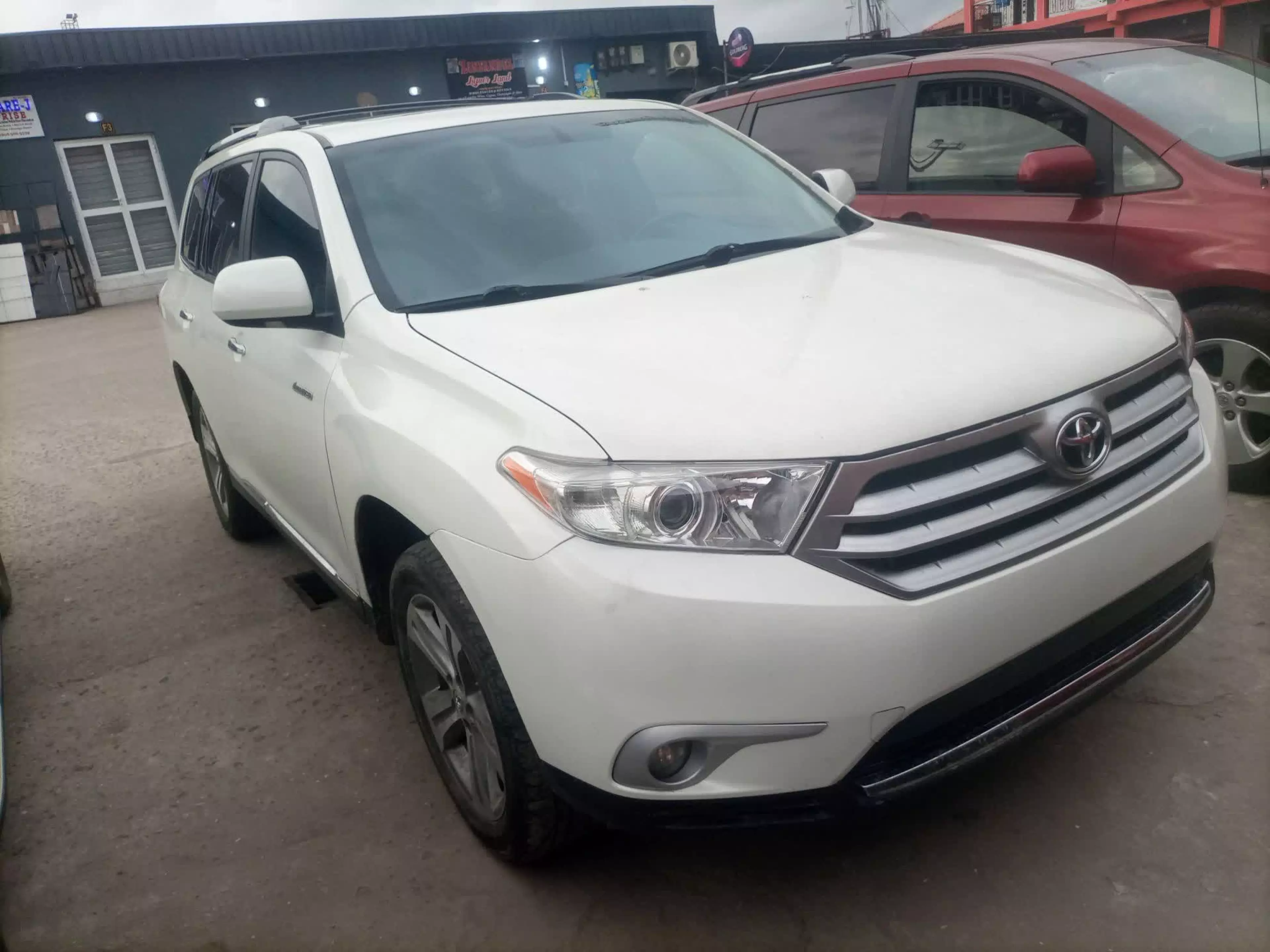 Toyota Highlander - 2013