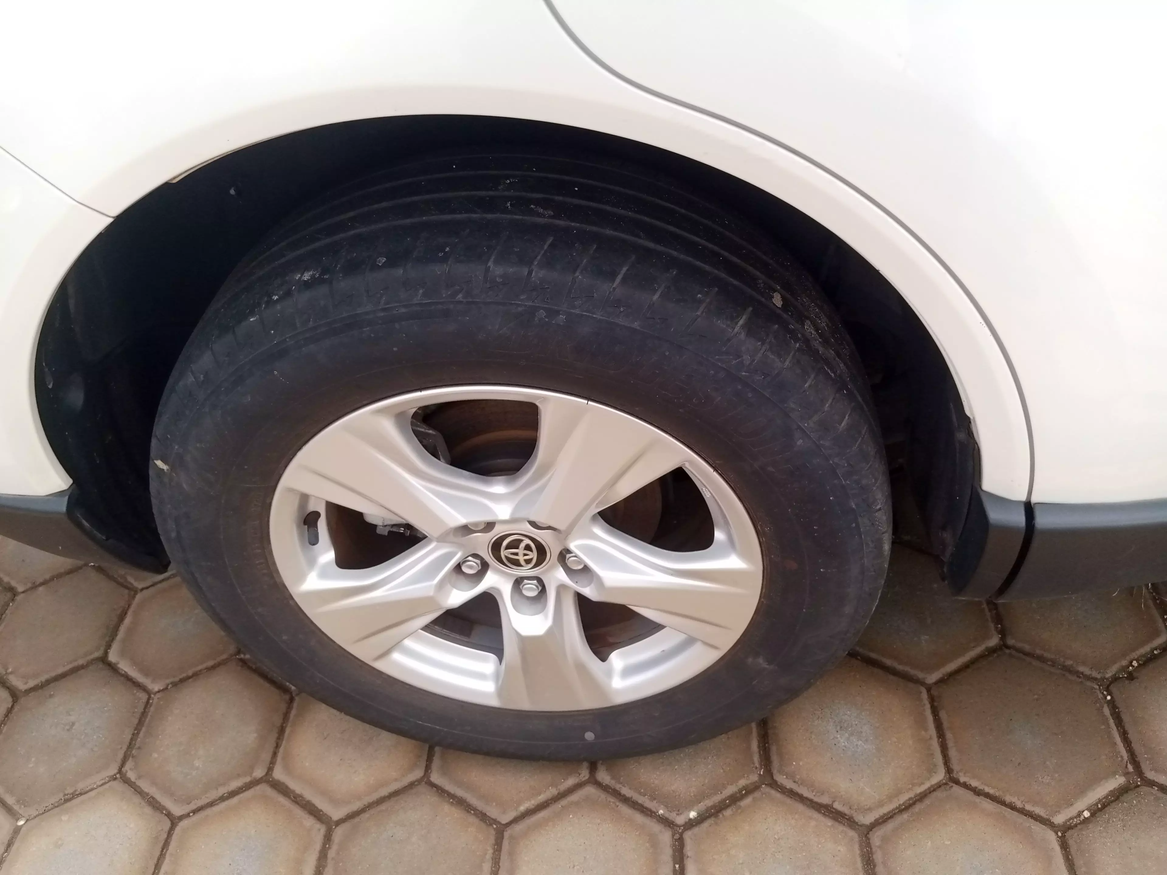 Toyota Harrier   - 2020