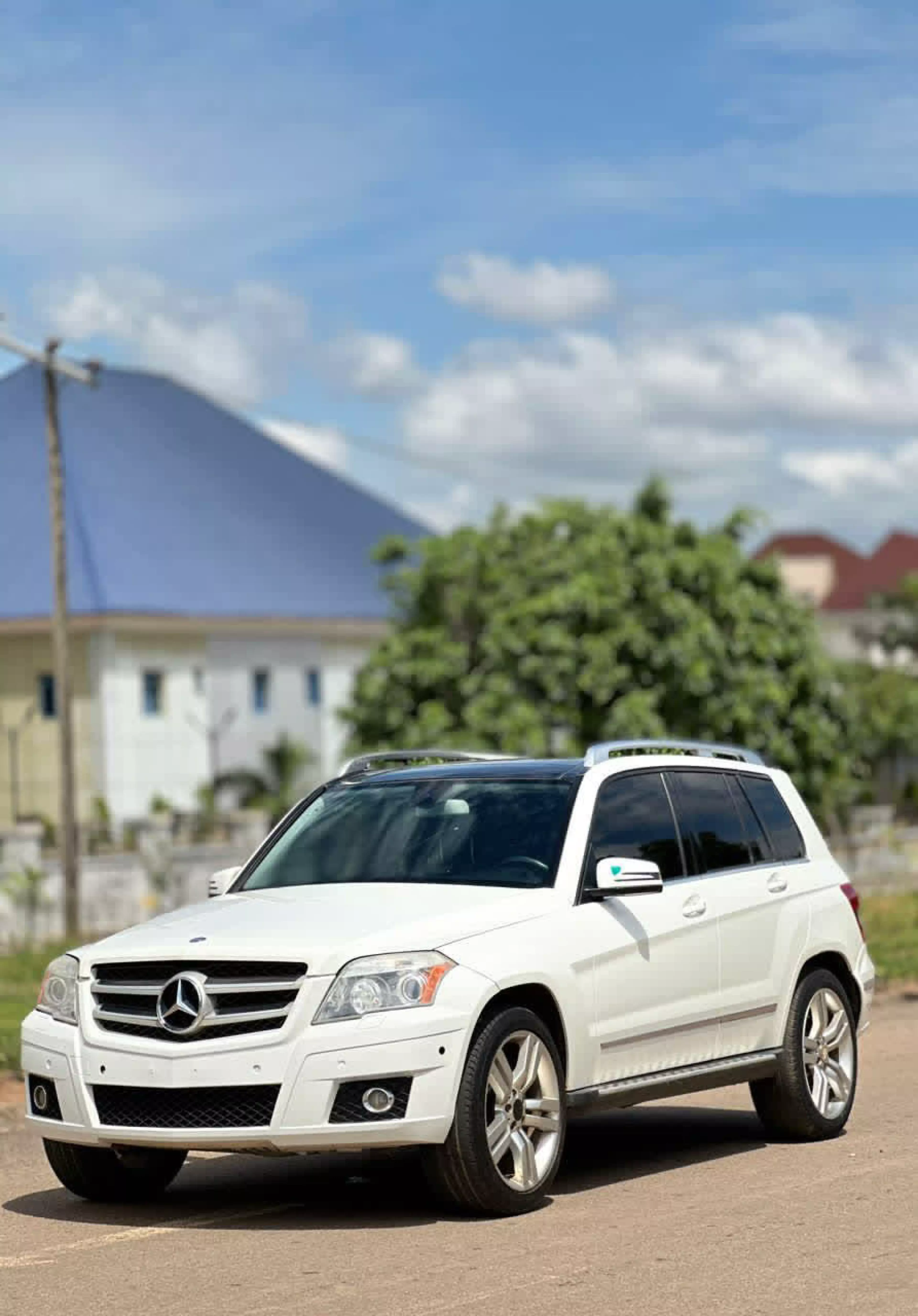 Mercedes-Benz GLK 350   - 2010