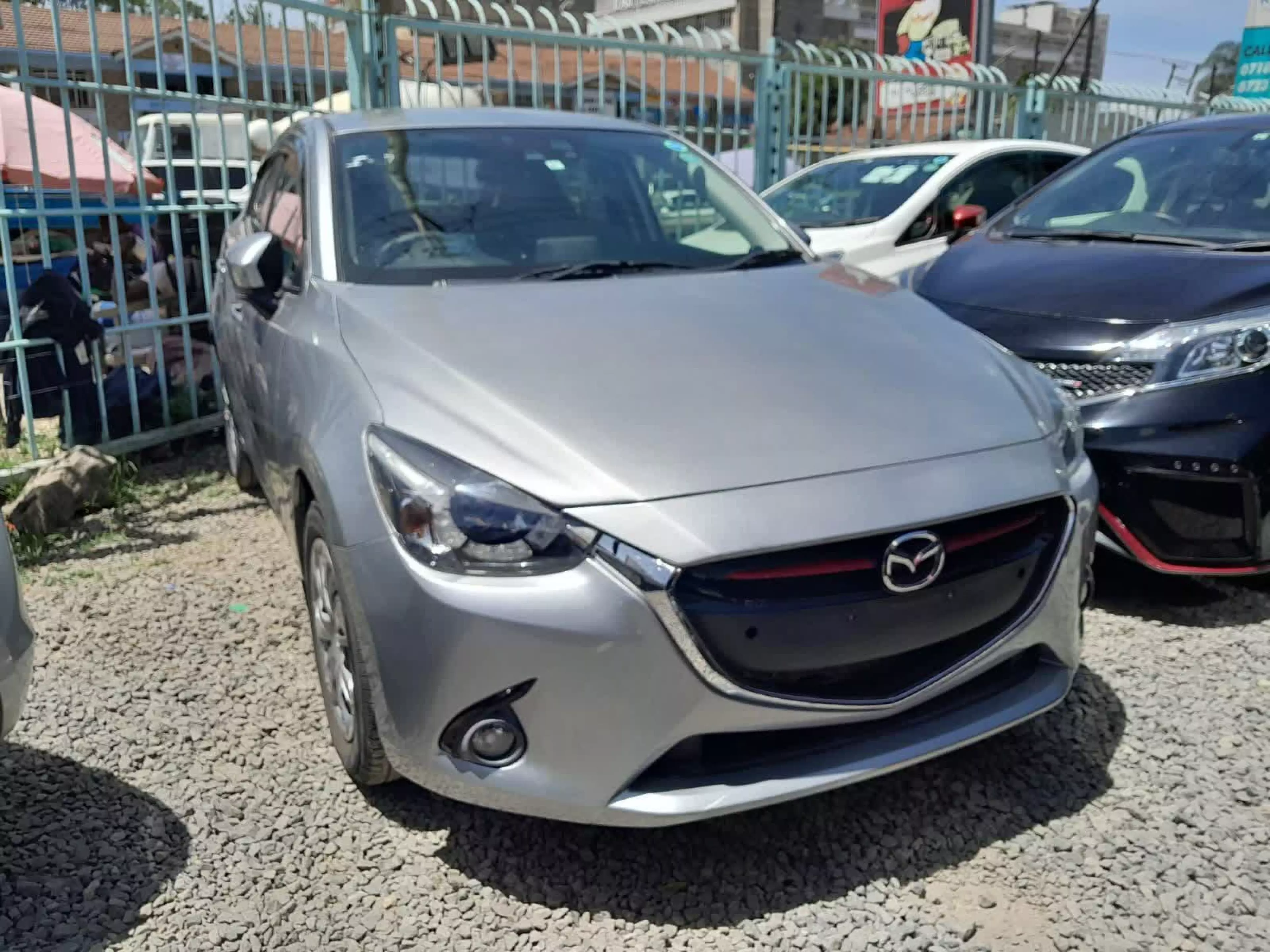 Mazda Demio  - 2015