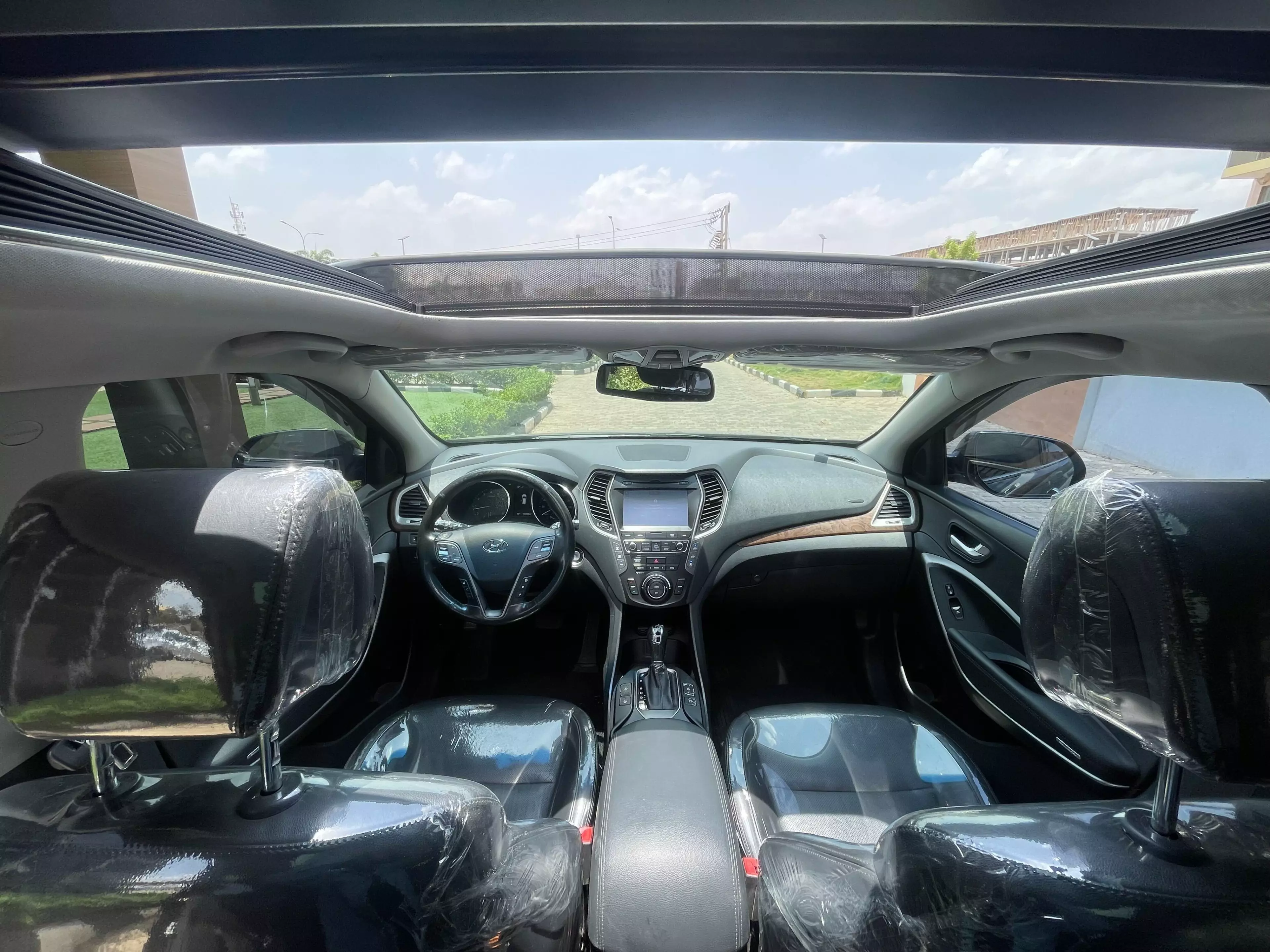 Hyundai Santa FE   - 2017