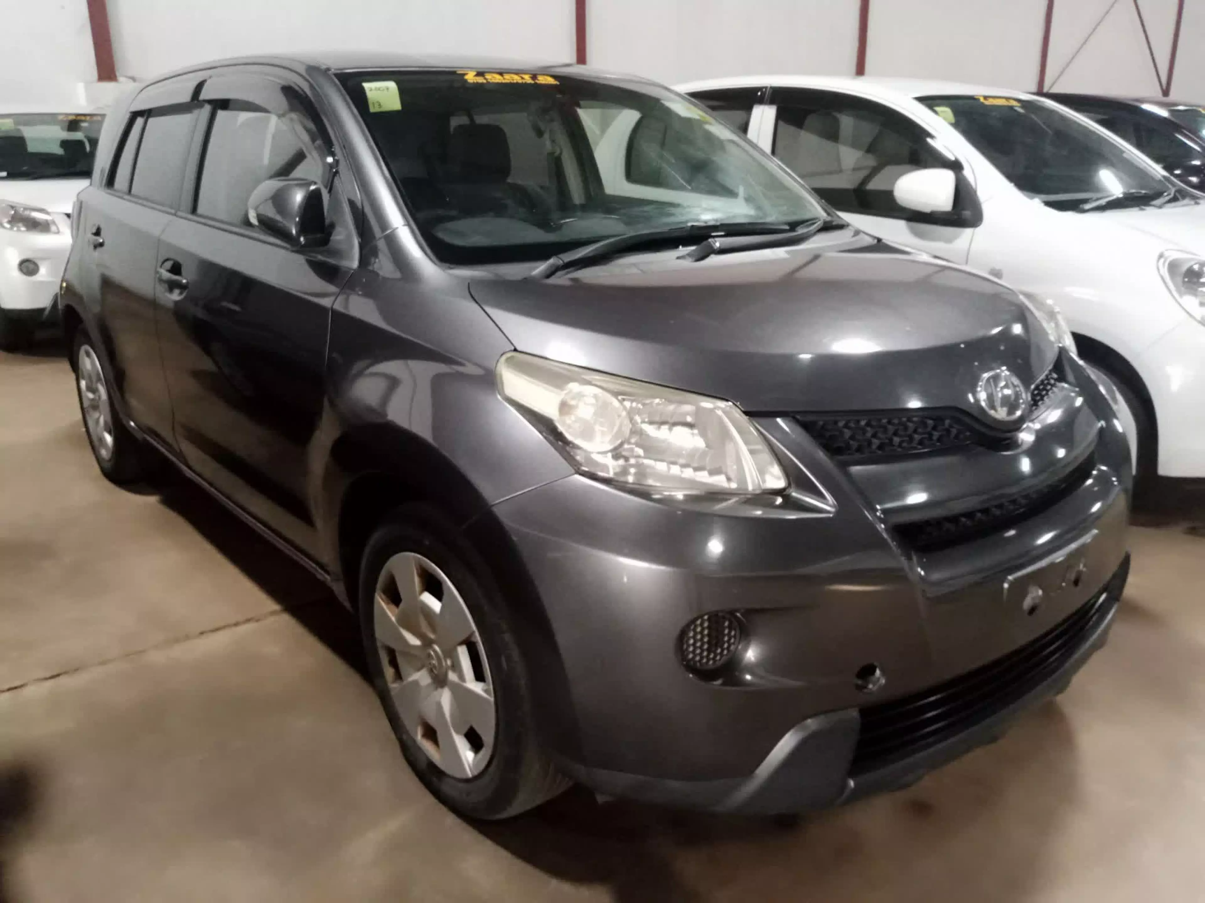 Toyota Ist  - 2007