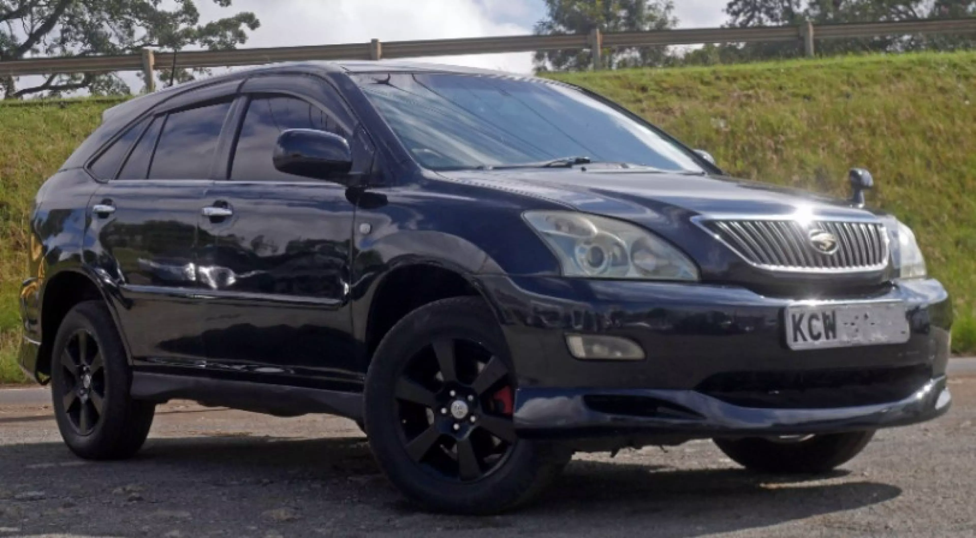 Toyota Harrier - 2012