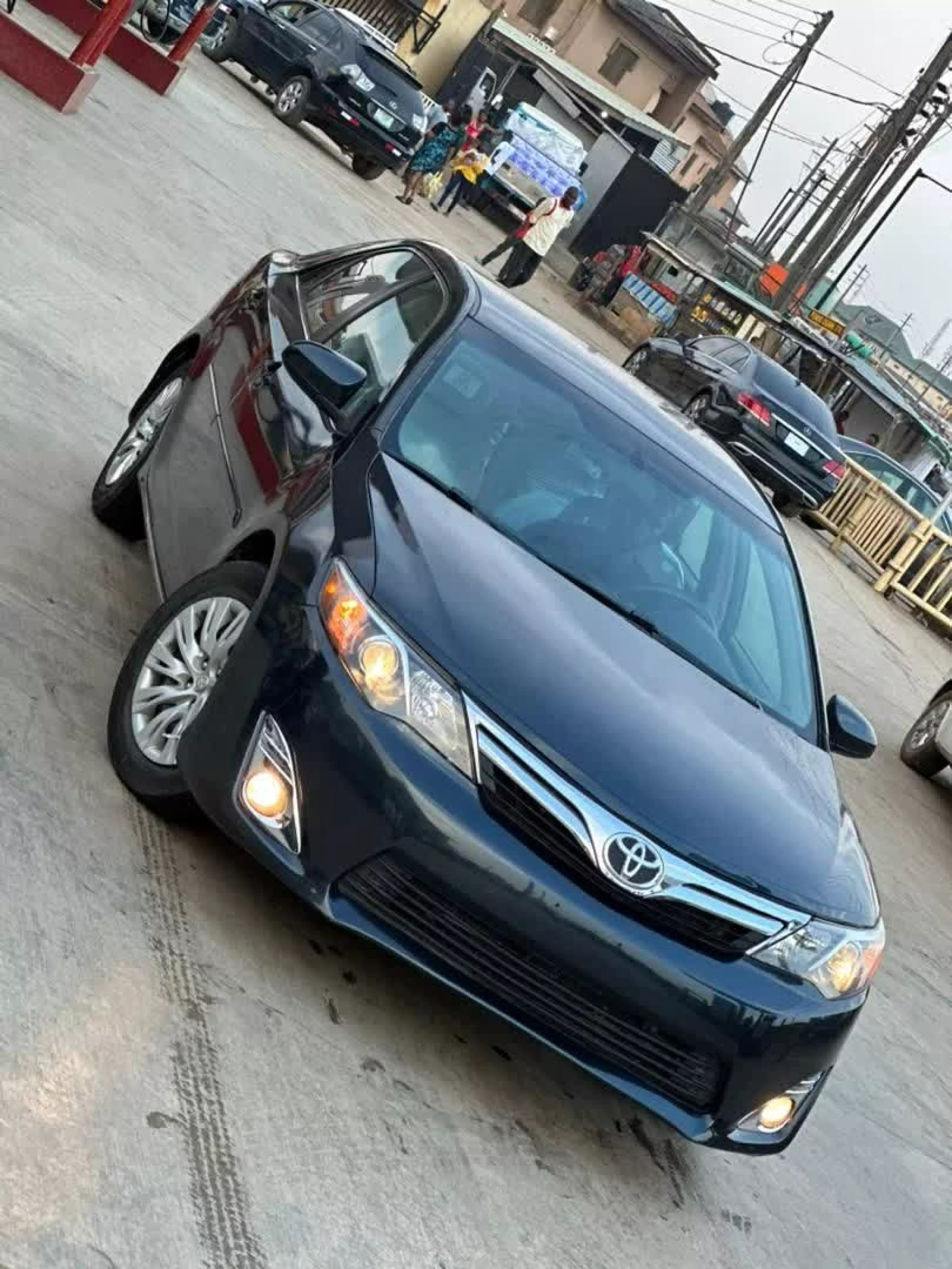 Toyota Camry - 2014