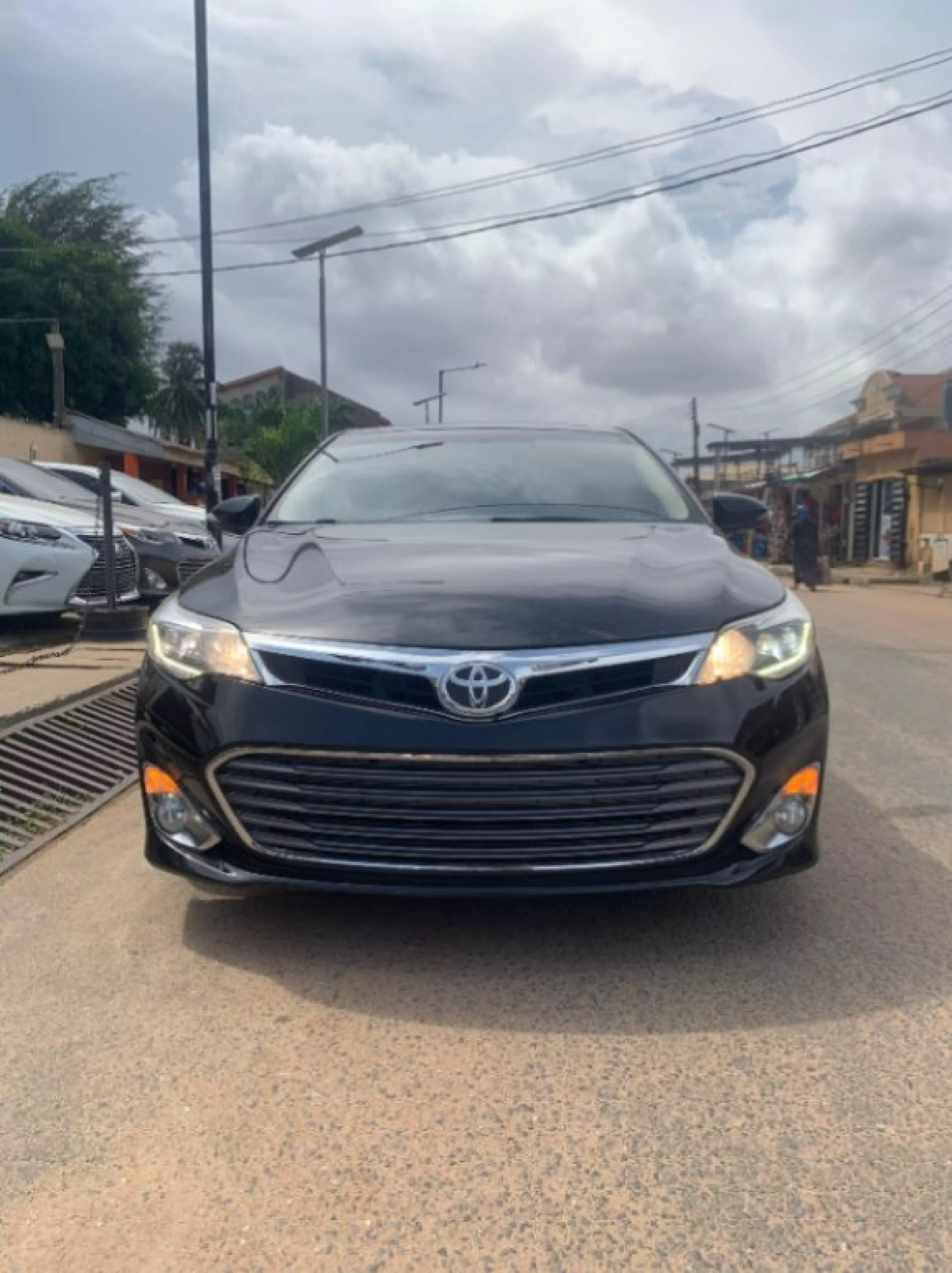 Toyota Avalon - 2013