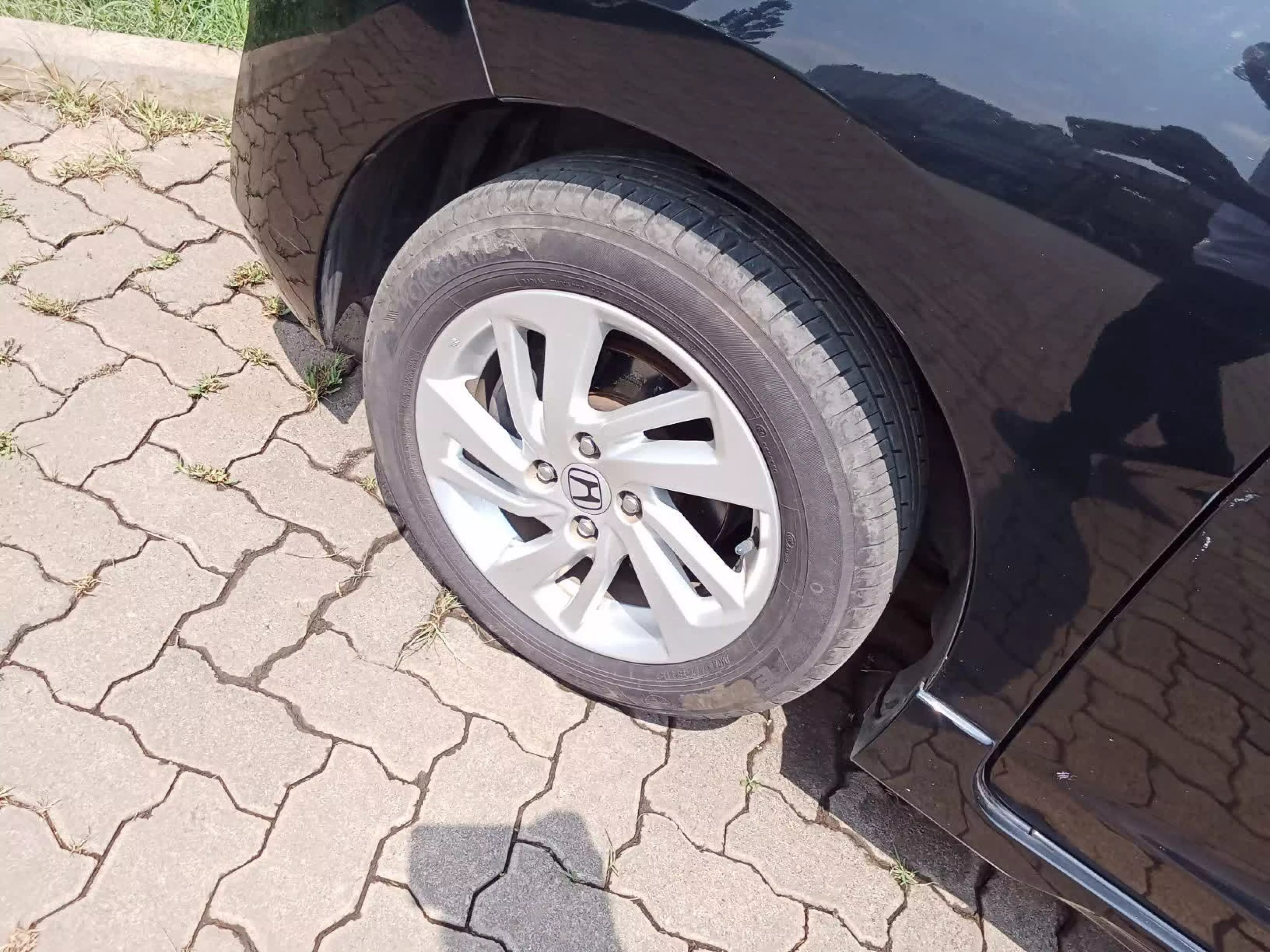Honda Fit   - 2016