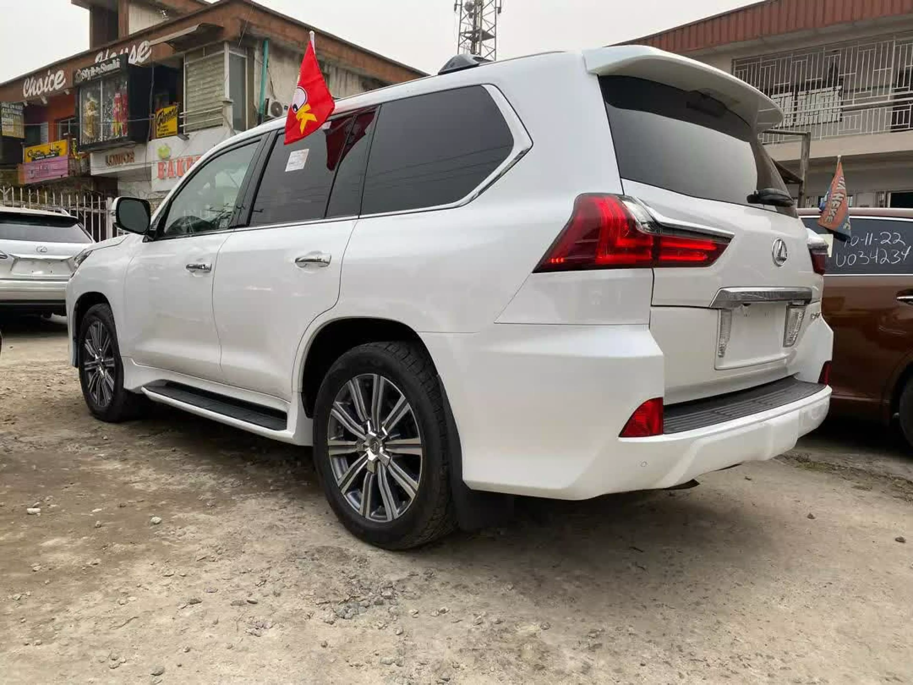 Lexus LX 570 - 2016