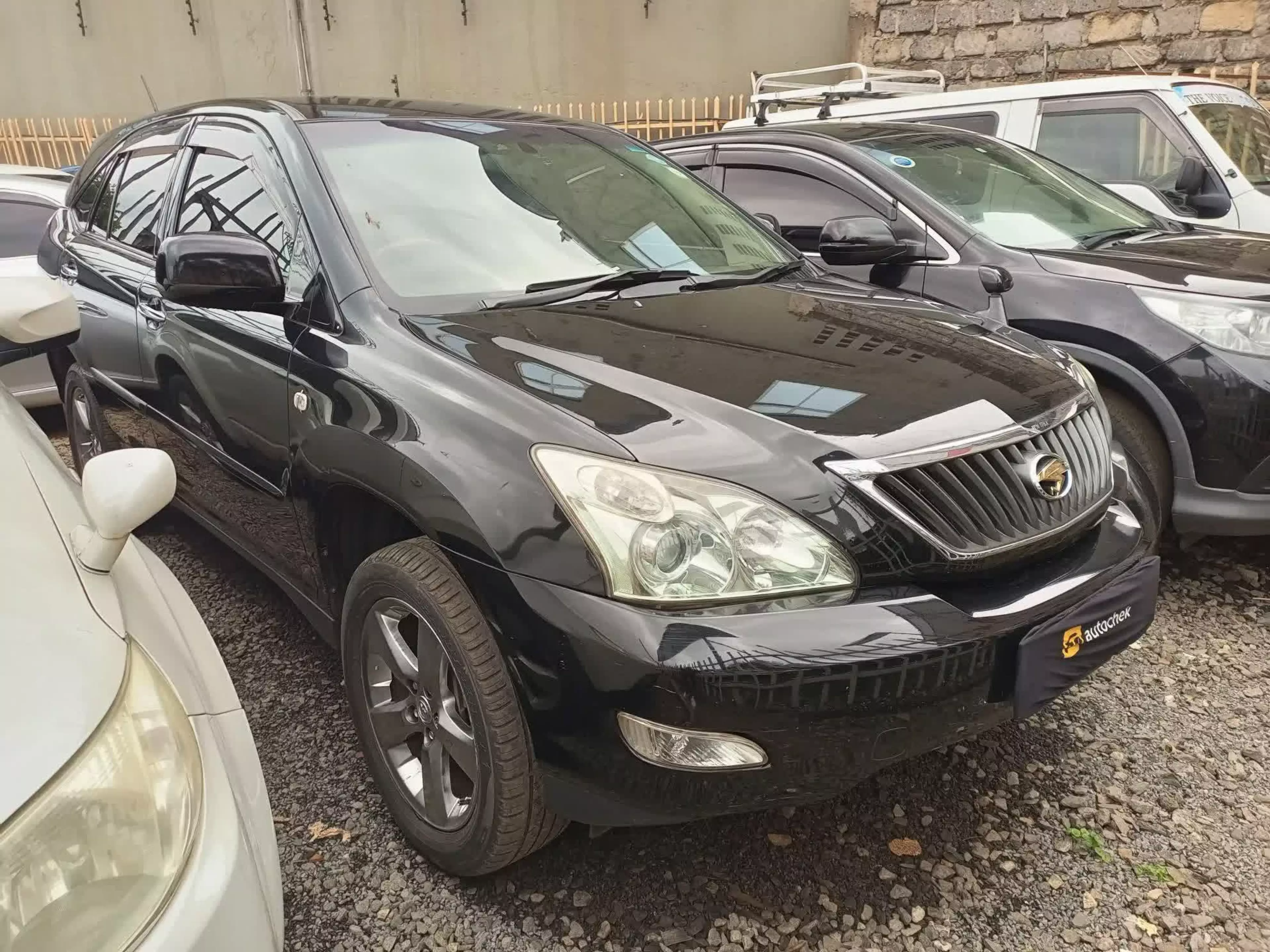 Toyota Harrier - 2011