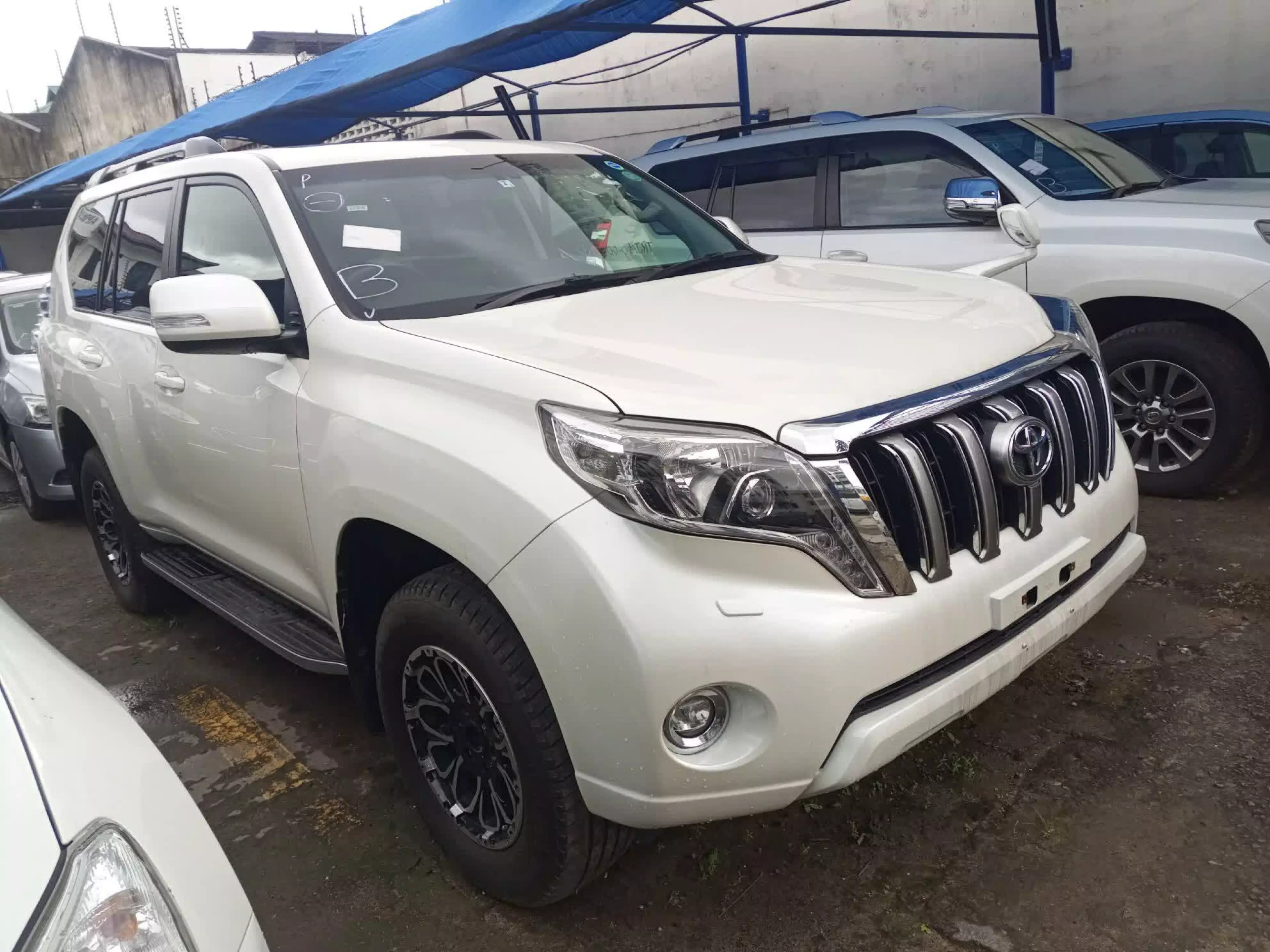 Toyota Landcruiser prado TX - 2016