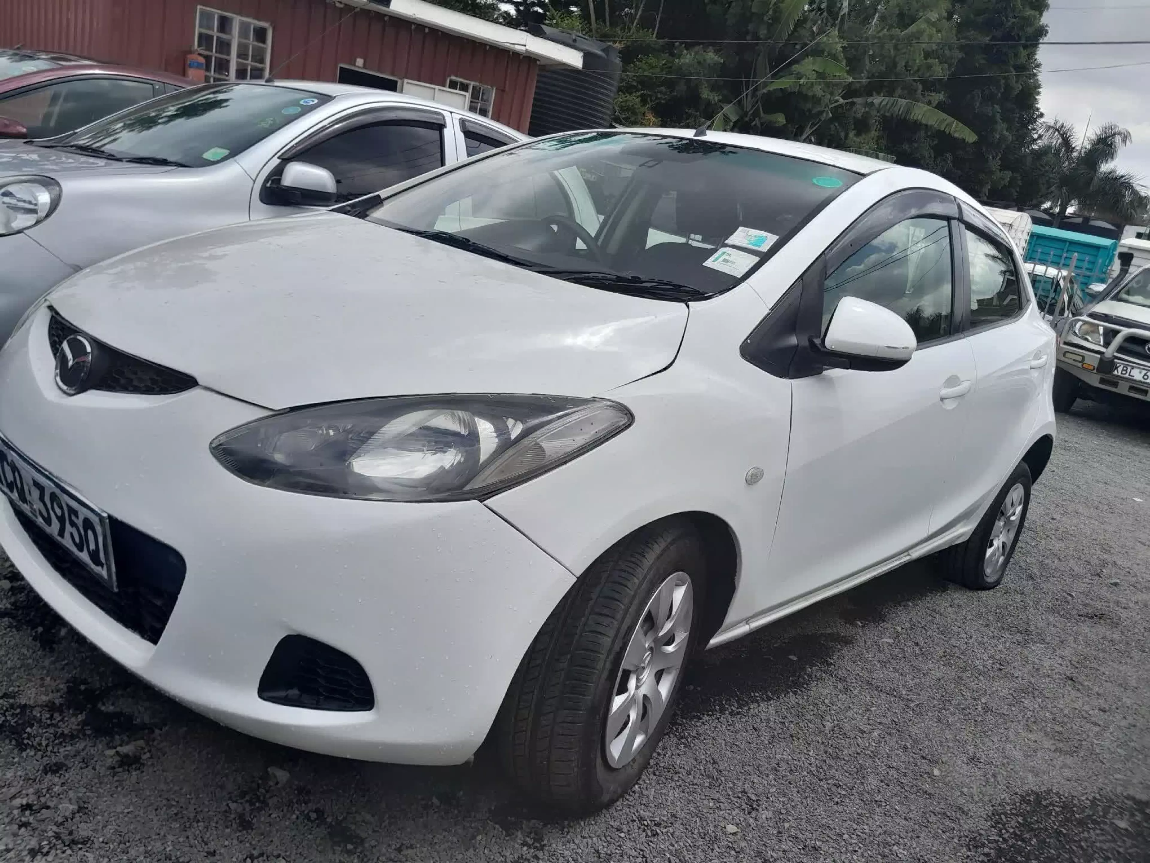 Mazda Demio - 2011