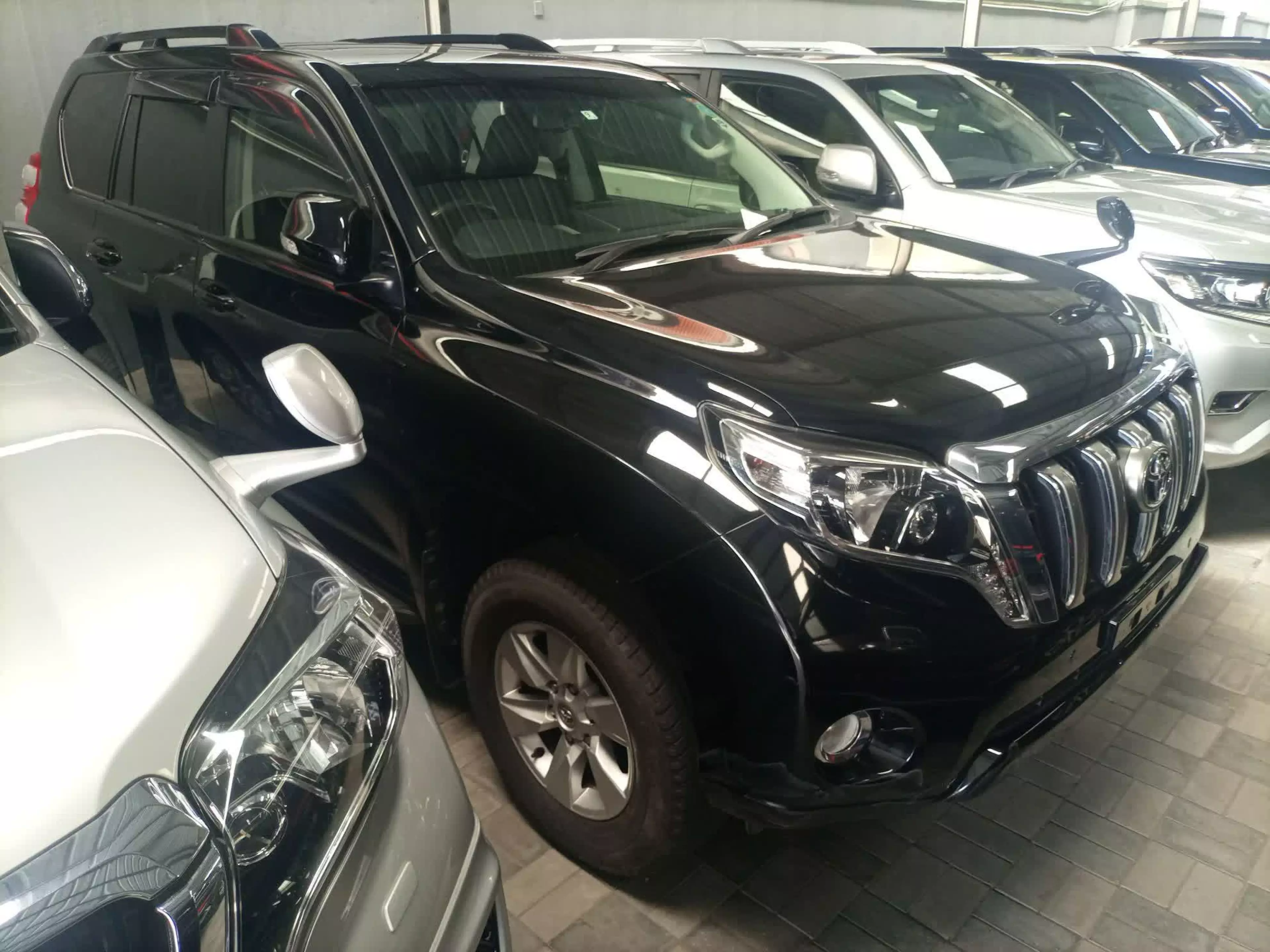 Toyota Landcruiser prado TX - 2016