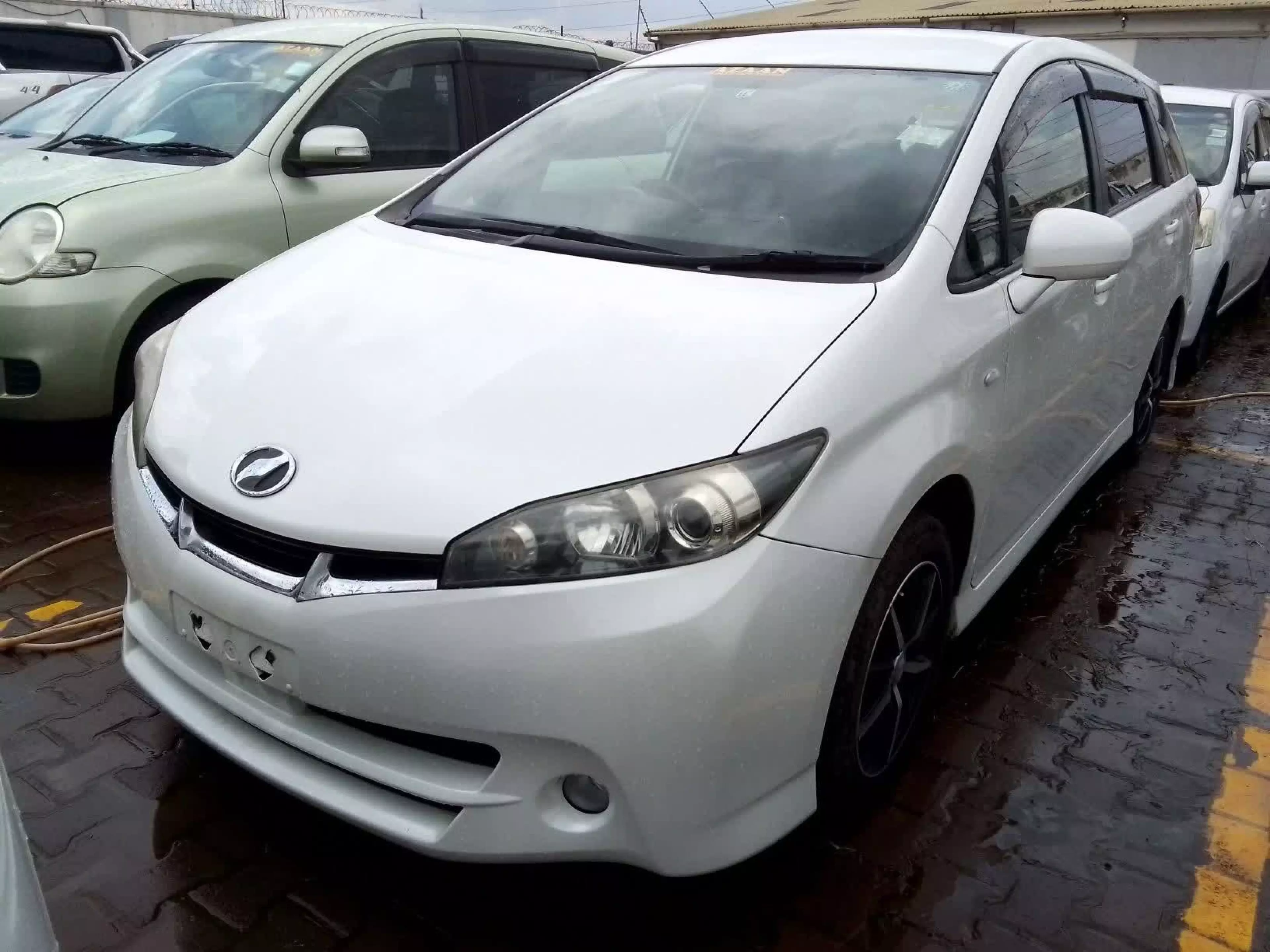 Toyota Wish - 2009
