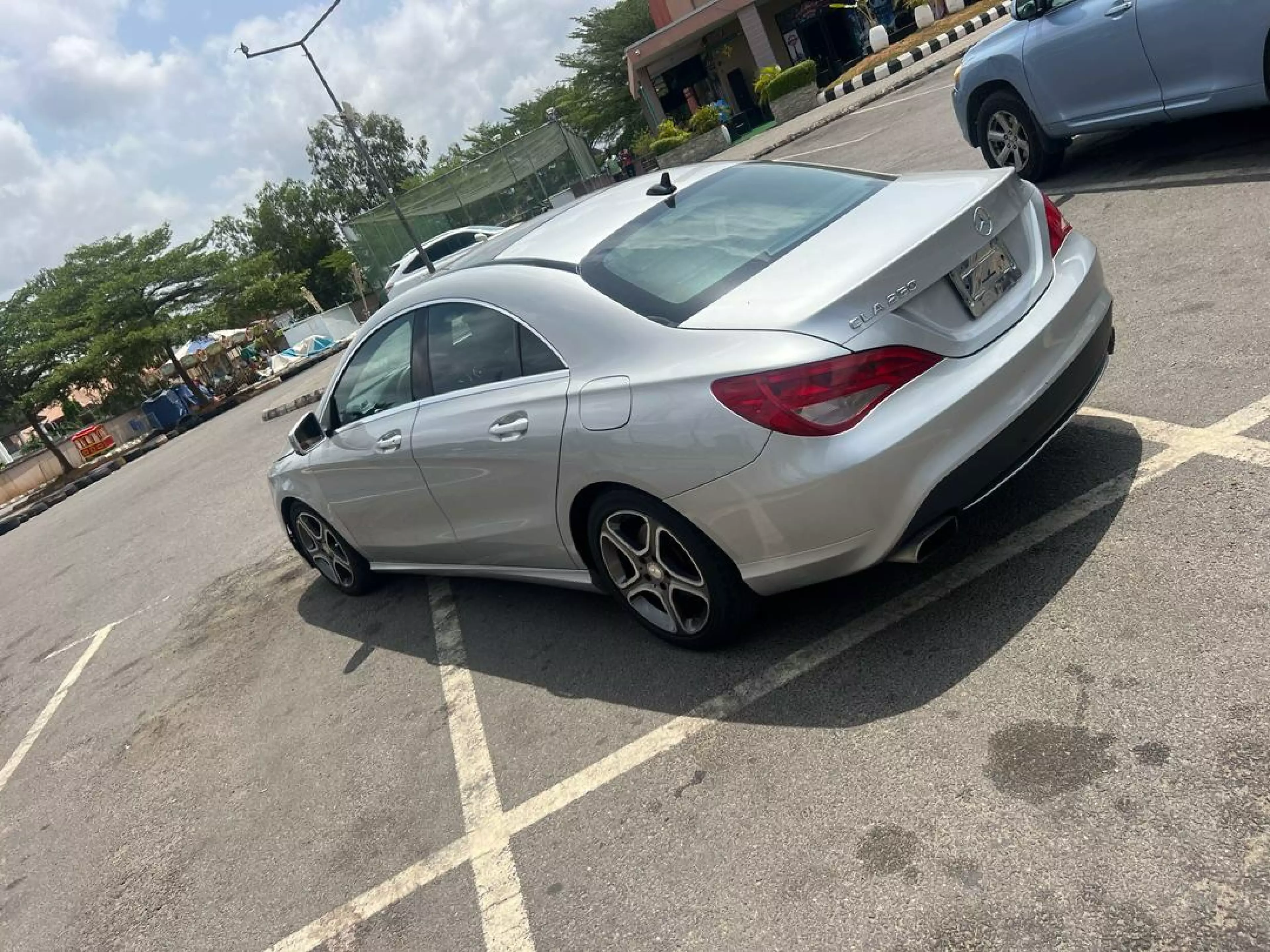 Mercedes-Benz CLA 250   - 2014