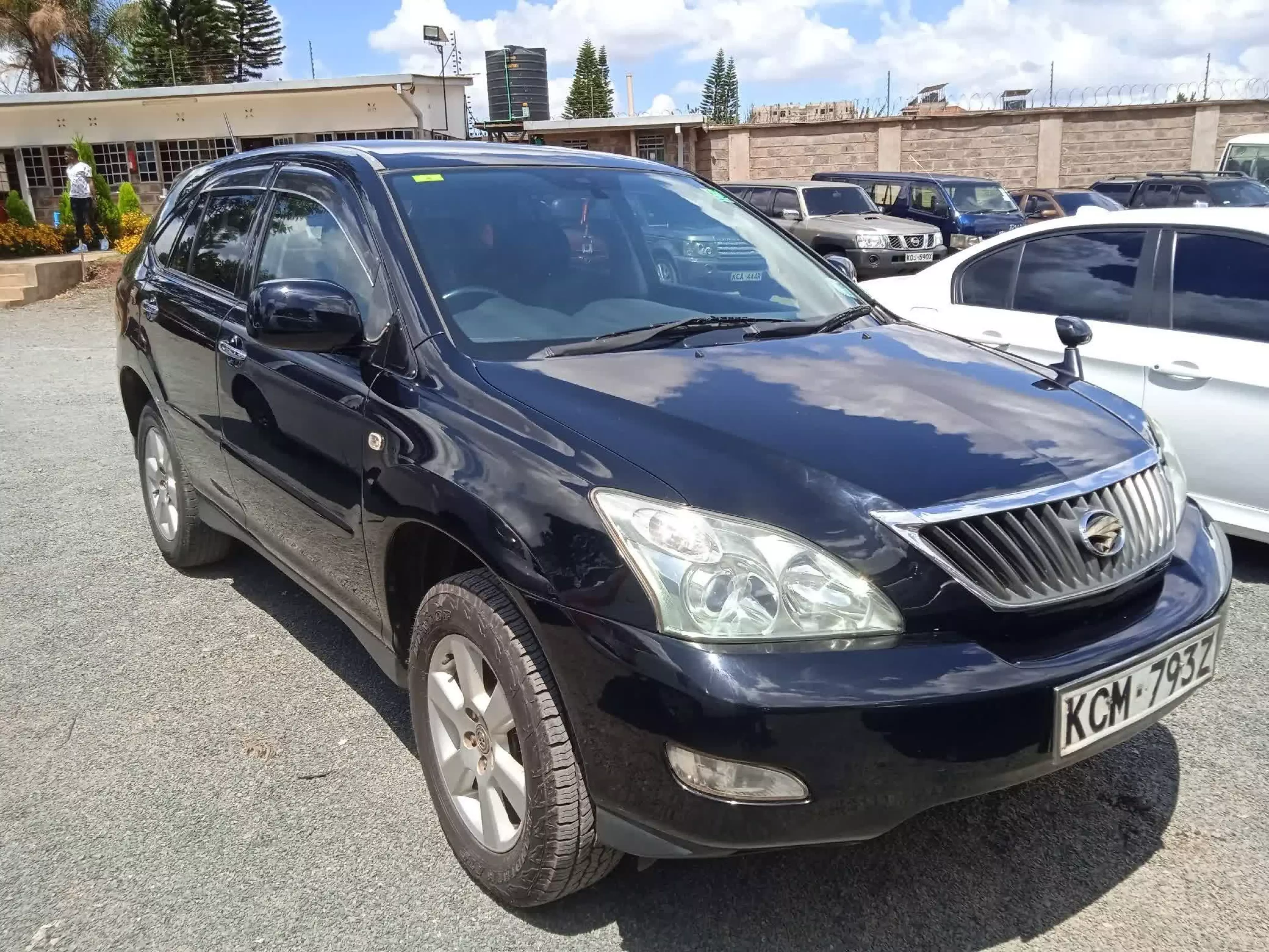 Toyota Harrier - 2010
