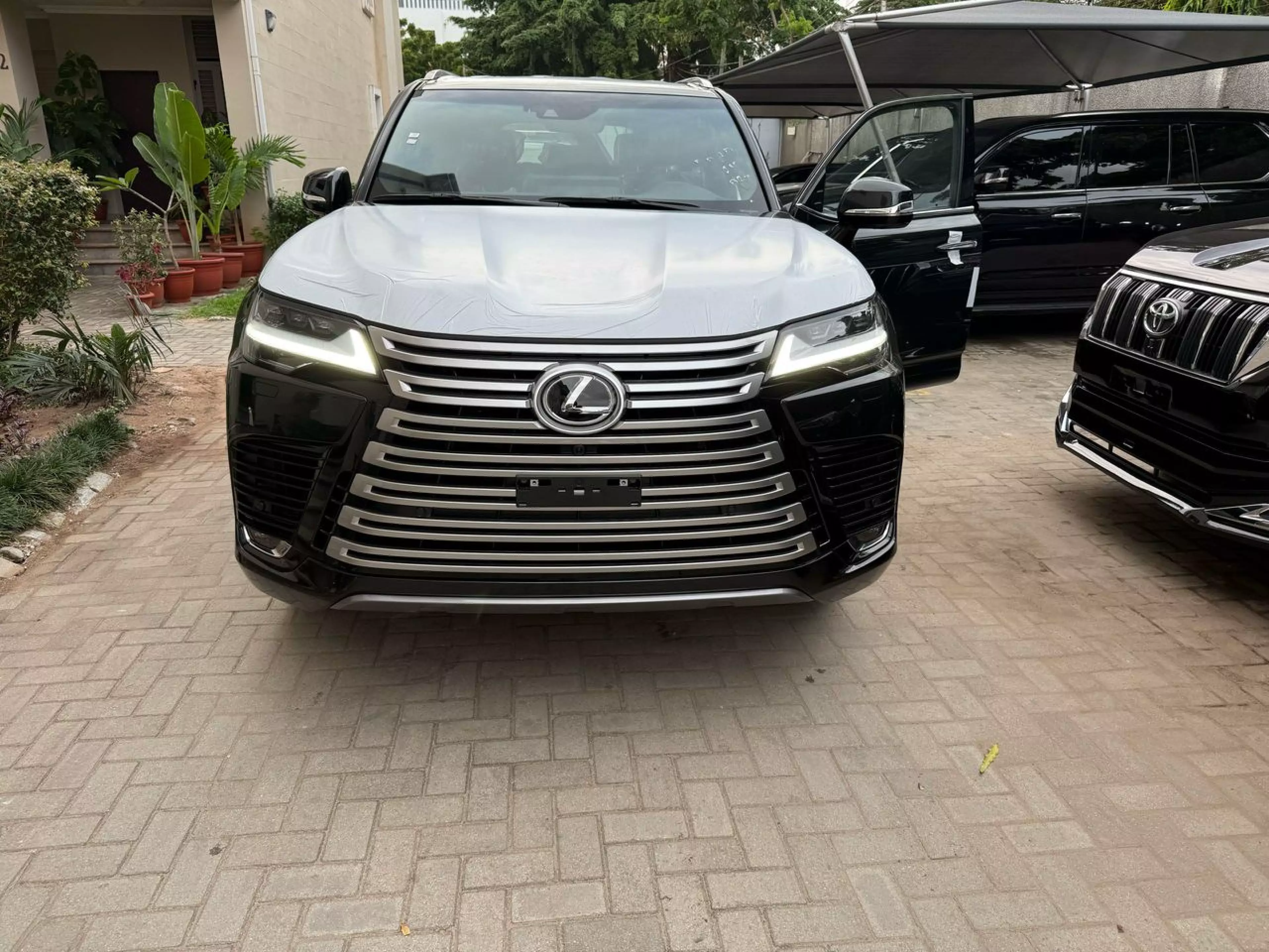 Lexus LX 600 - 2024