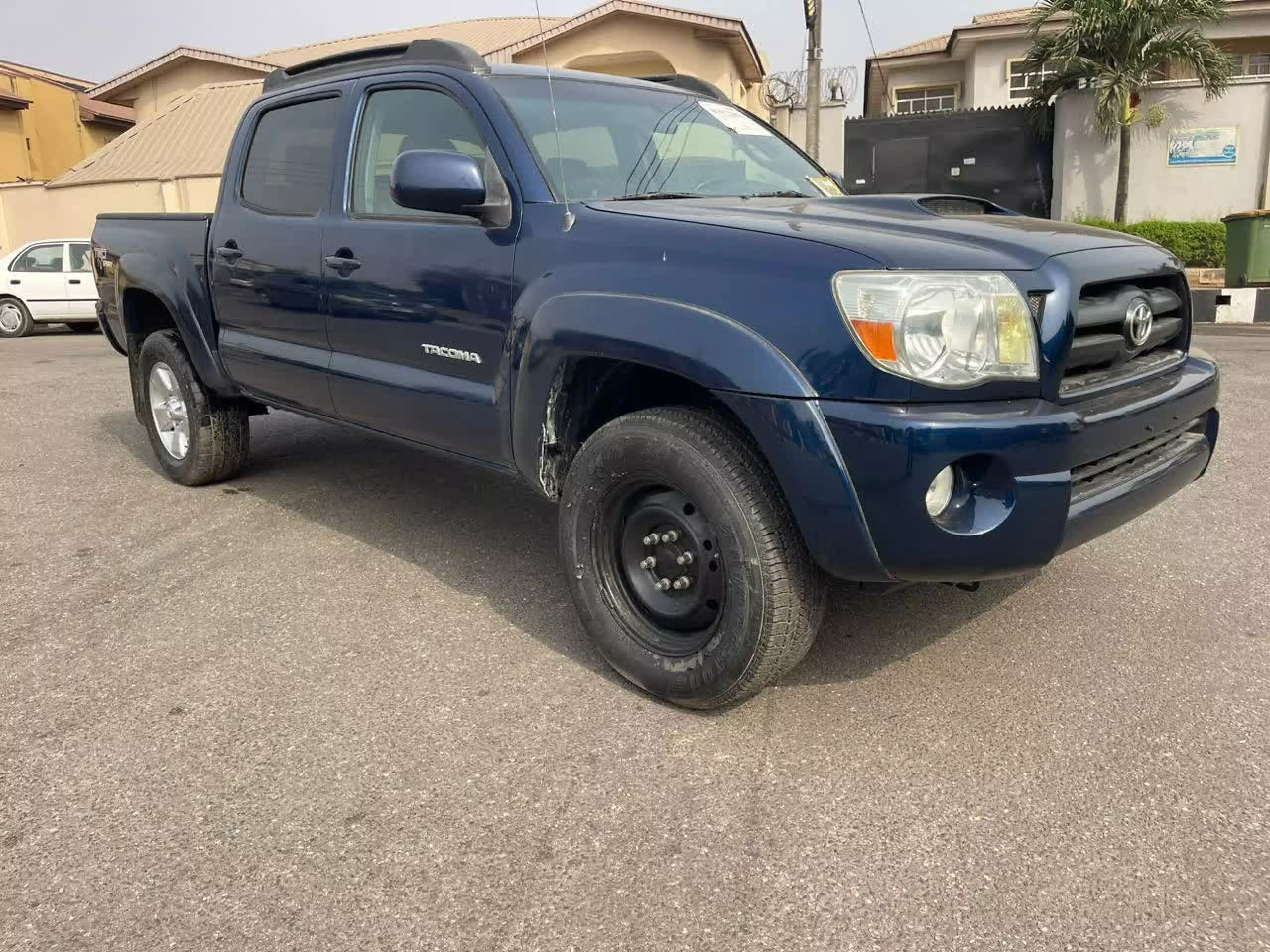 Toyota Tacoma - 2008