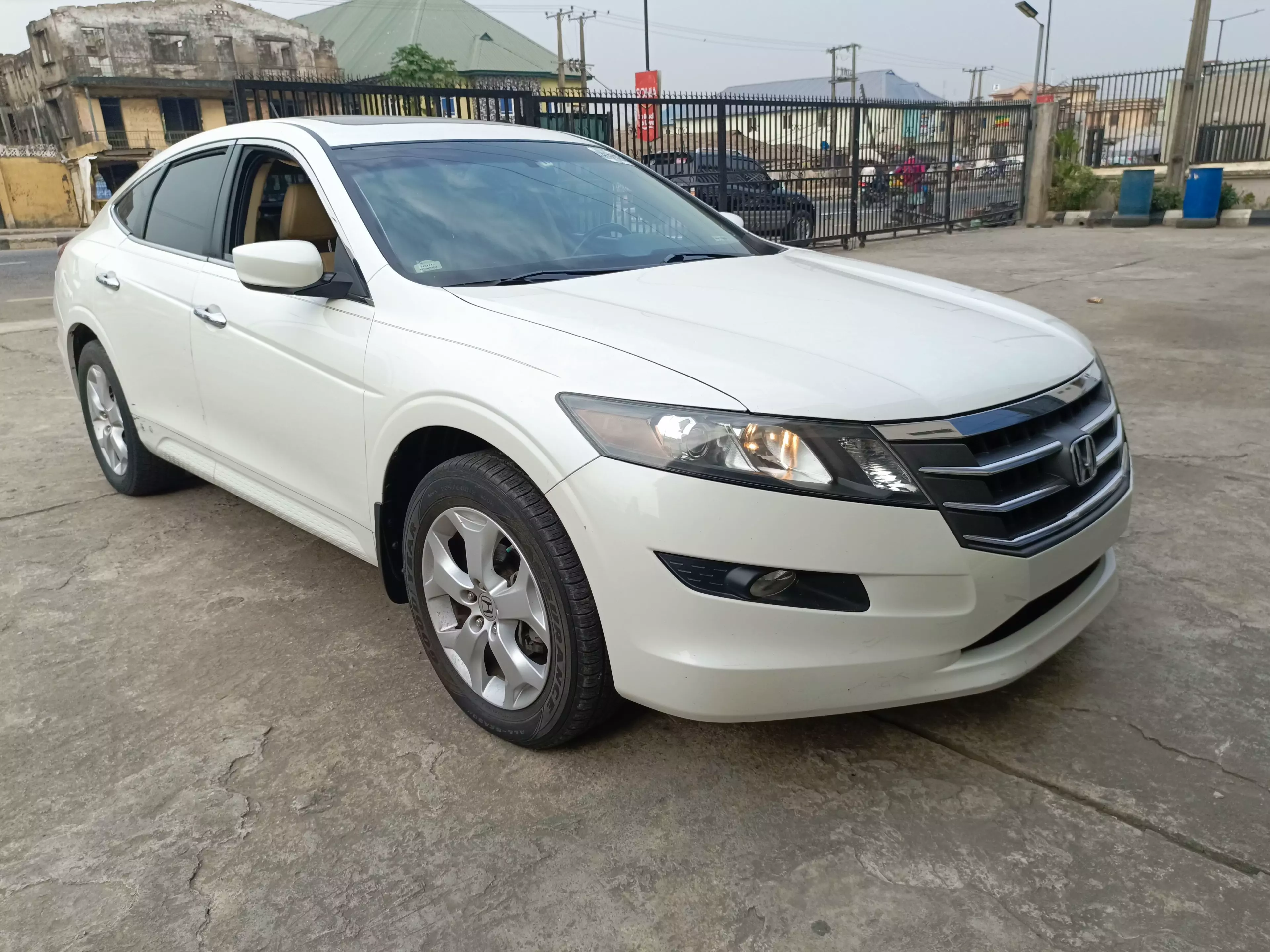 Honda Accord Crosstour   - 2012