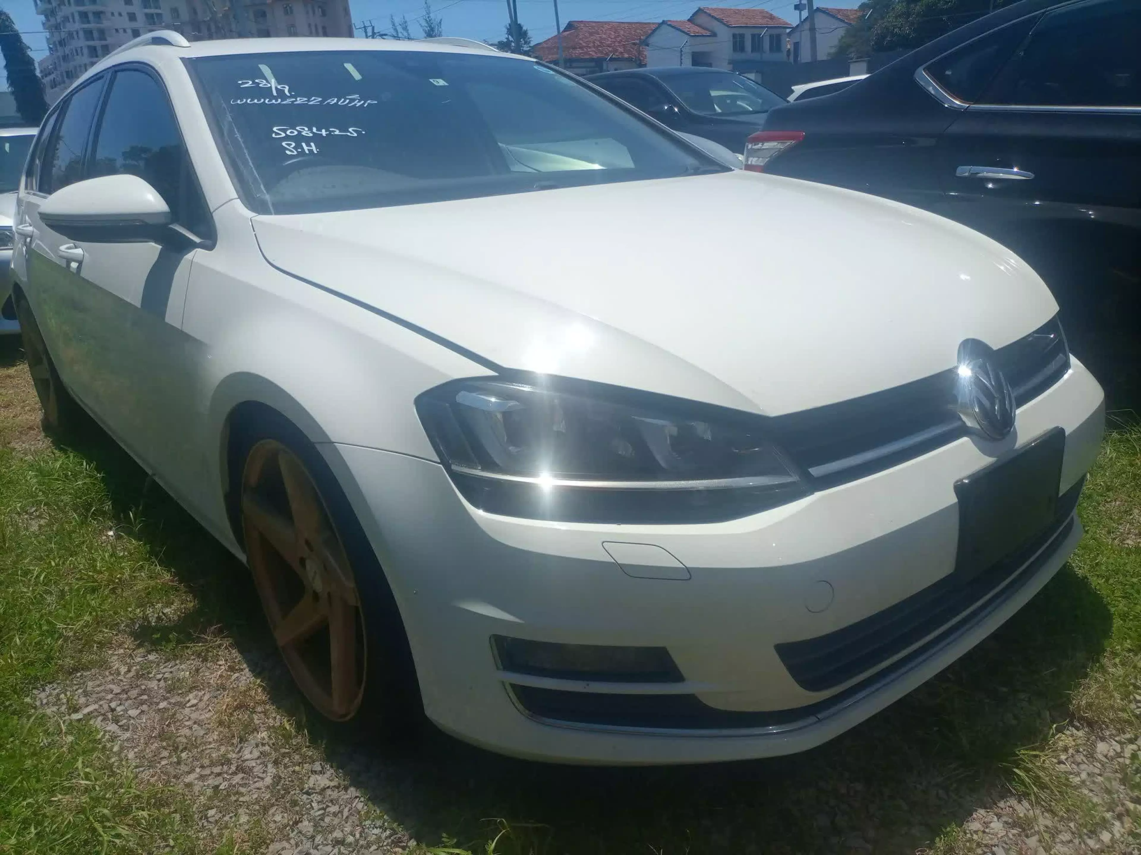Volkswagen Golf - 2016