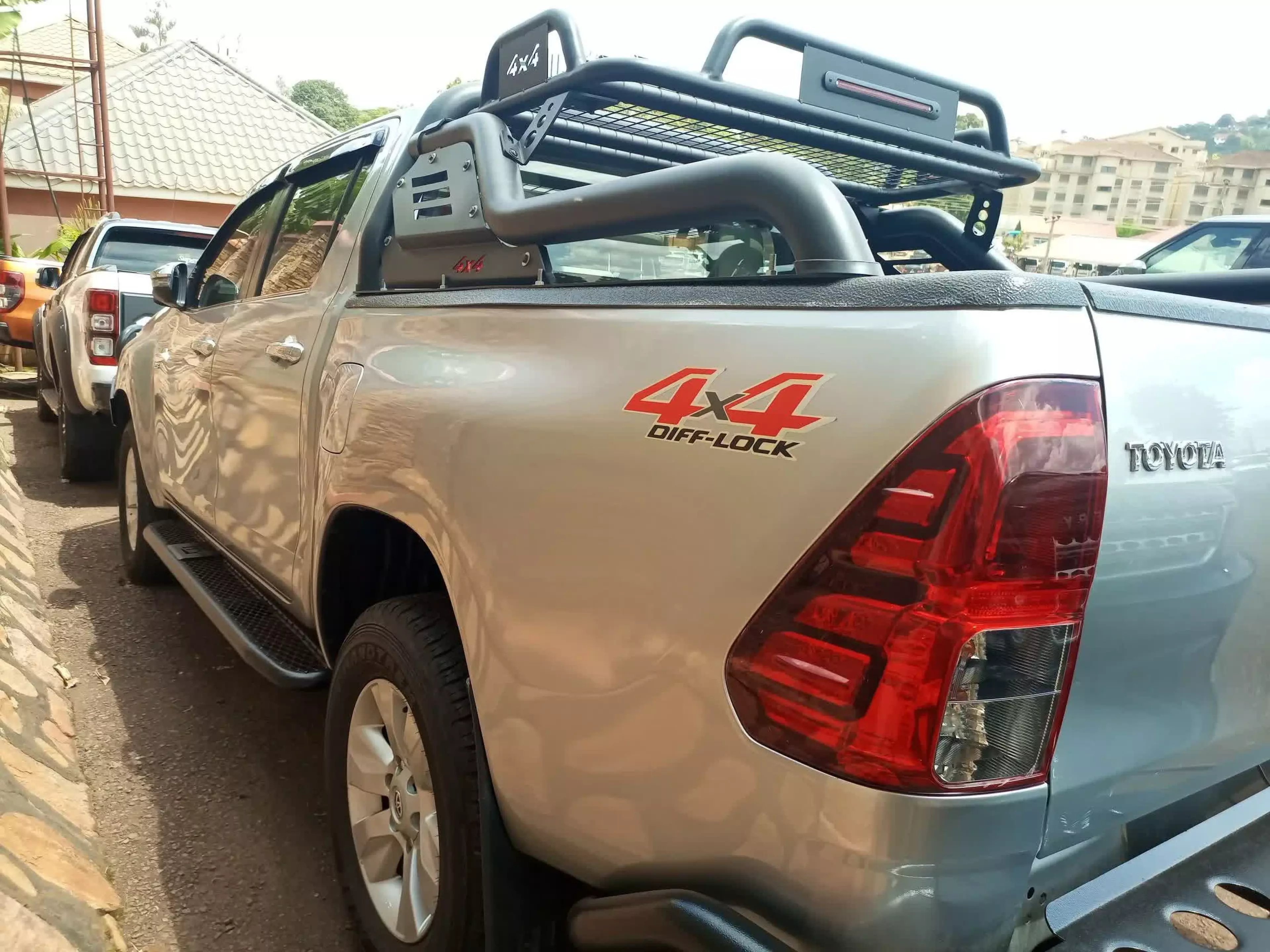 Toyota Hilux - 2008