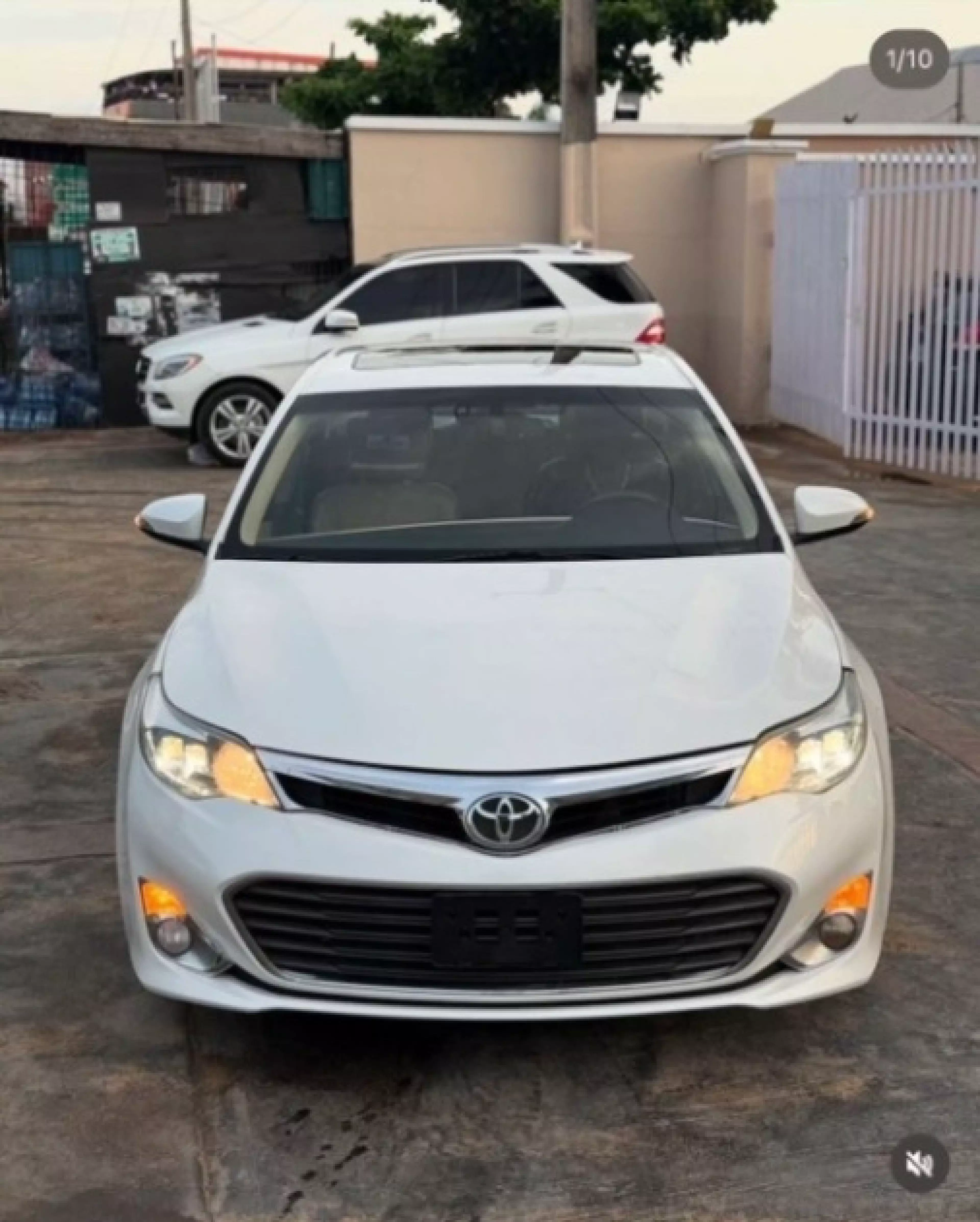 Toyota Avalon - 2013
