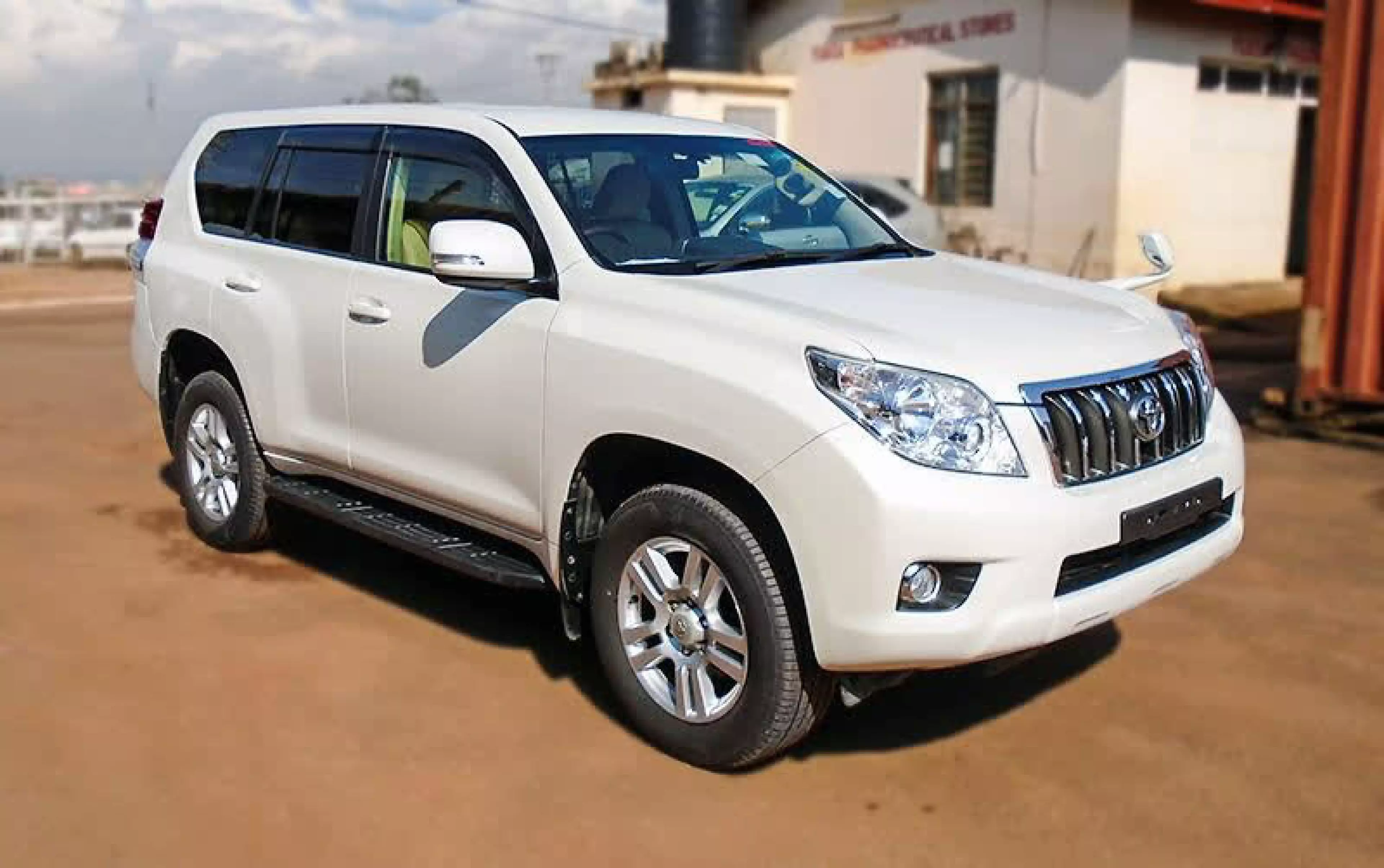 Toyota Land Cruiser - 2009