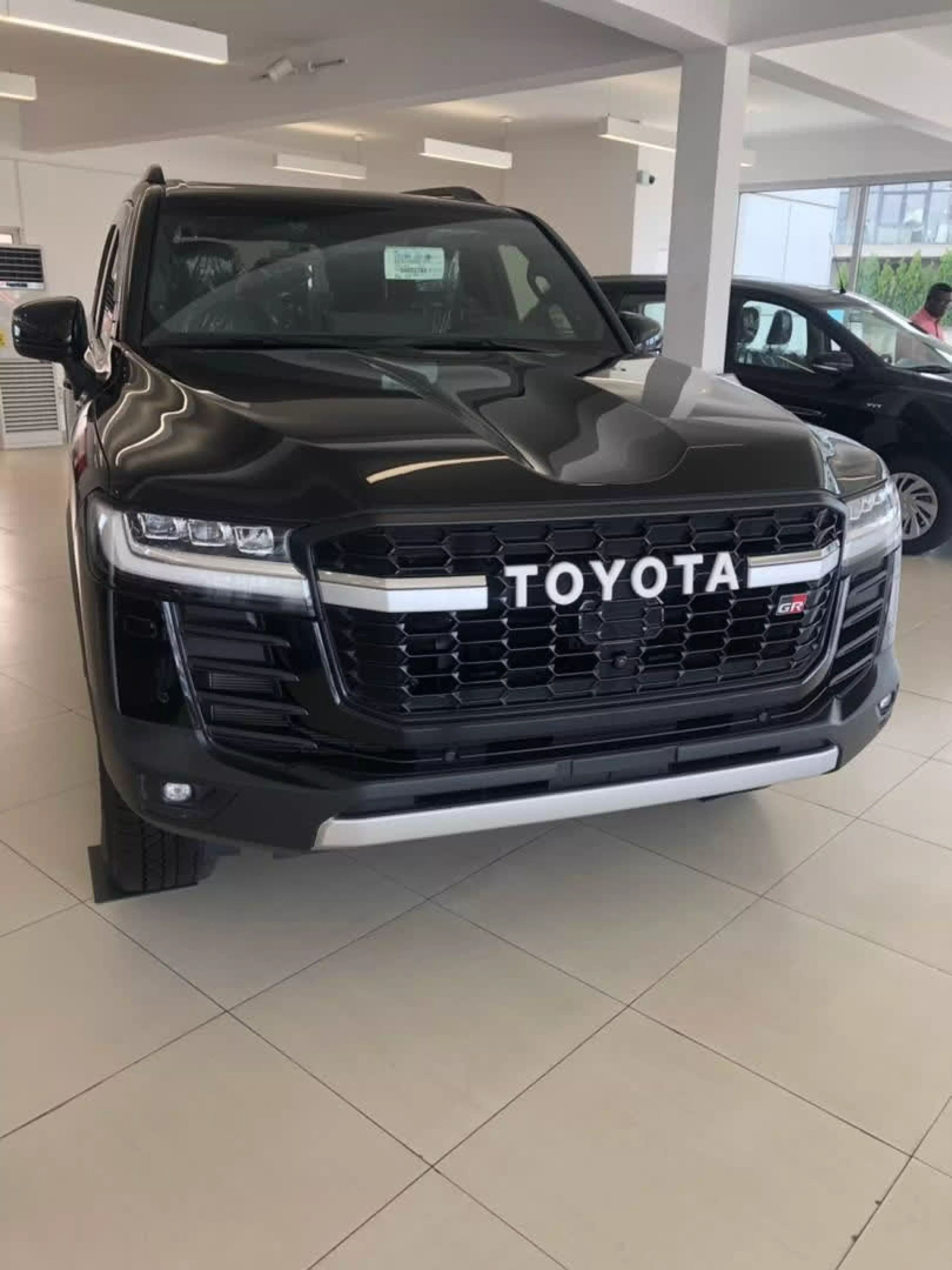 Toyota Land Cruiser - 2021