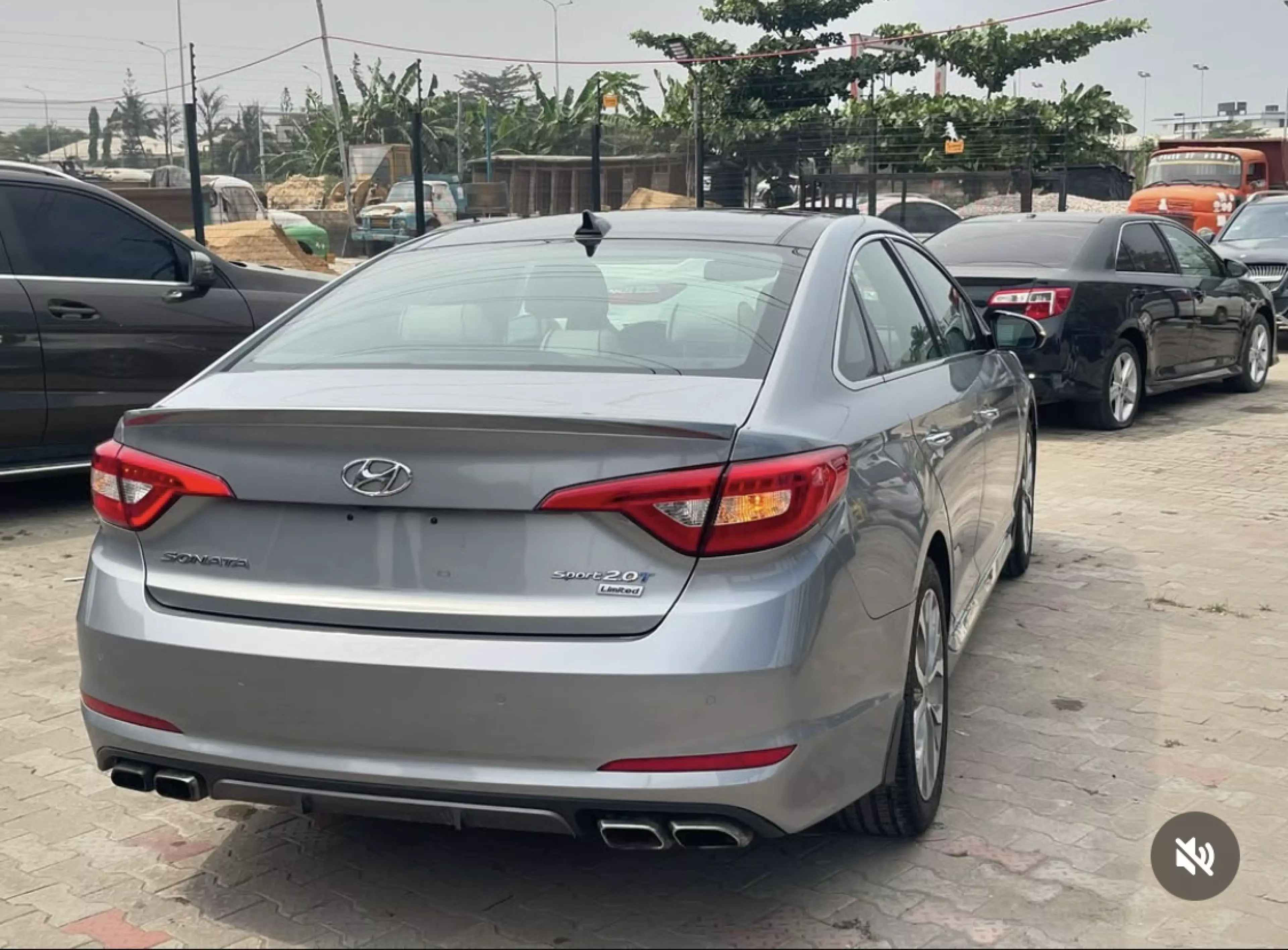 Hyundai Sonata   - 2015