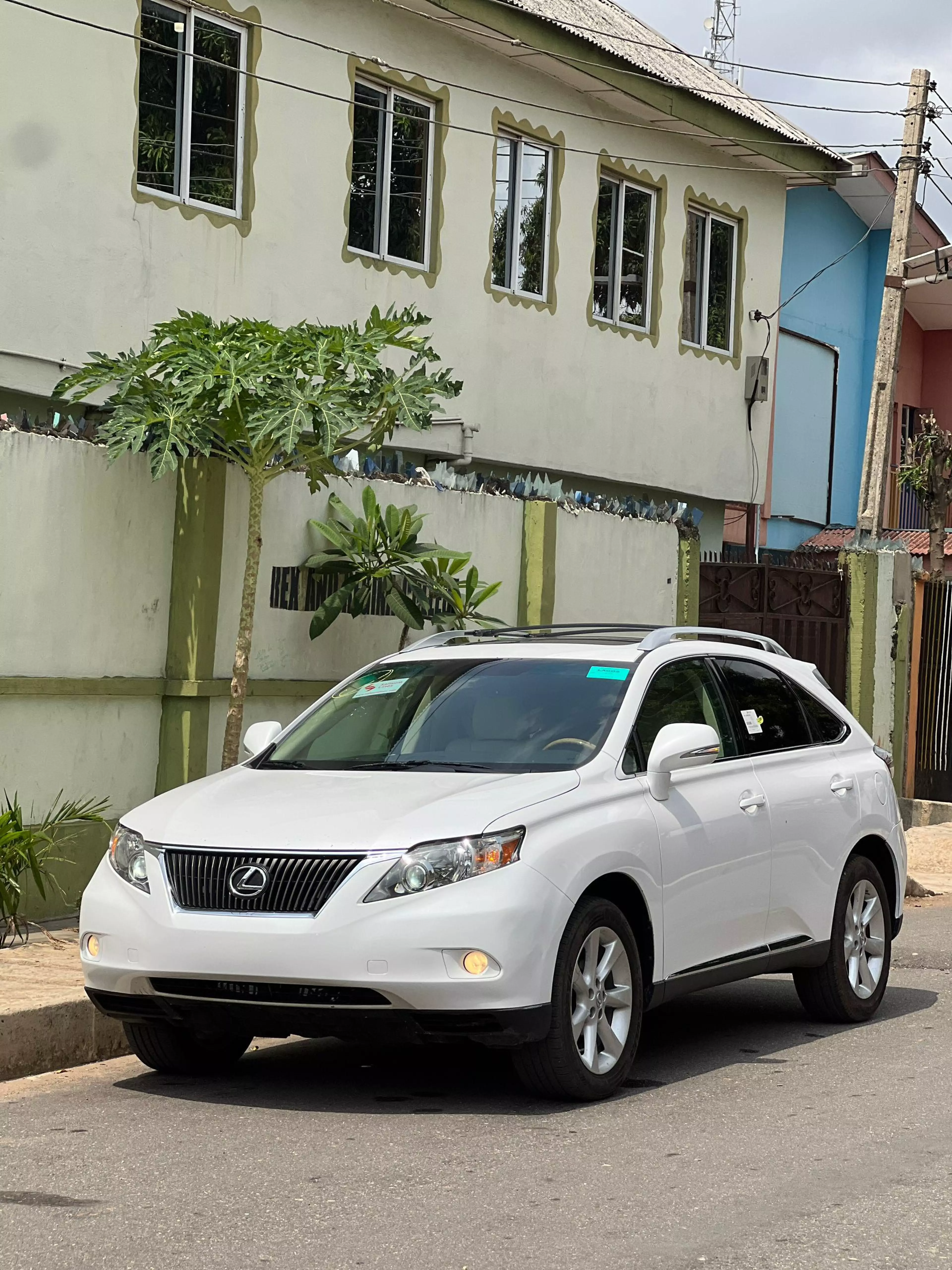 Lexus RX 350   - 2011