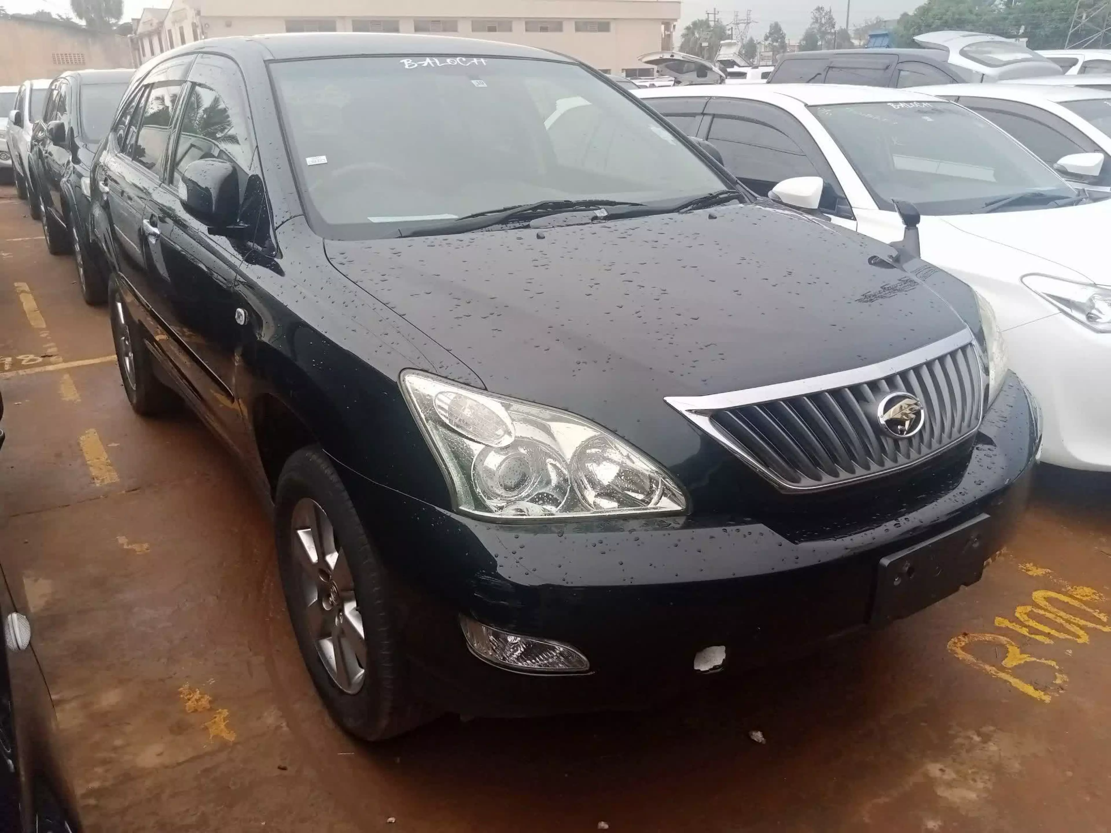 Toyota Harrier - 2011