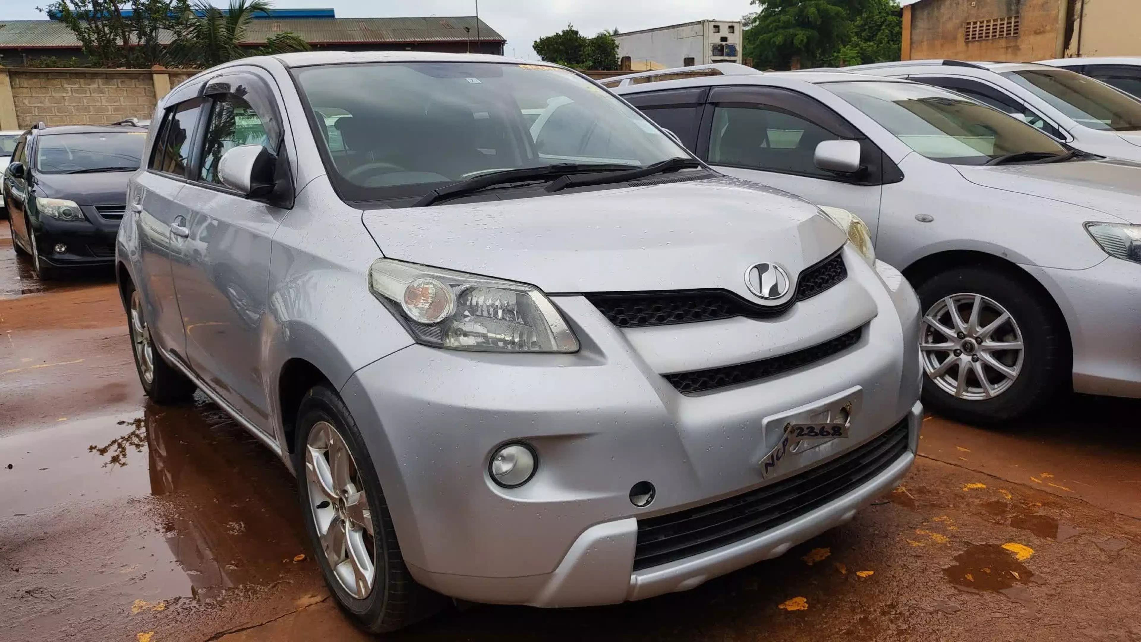 Toyota Ist  - 2010