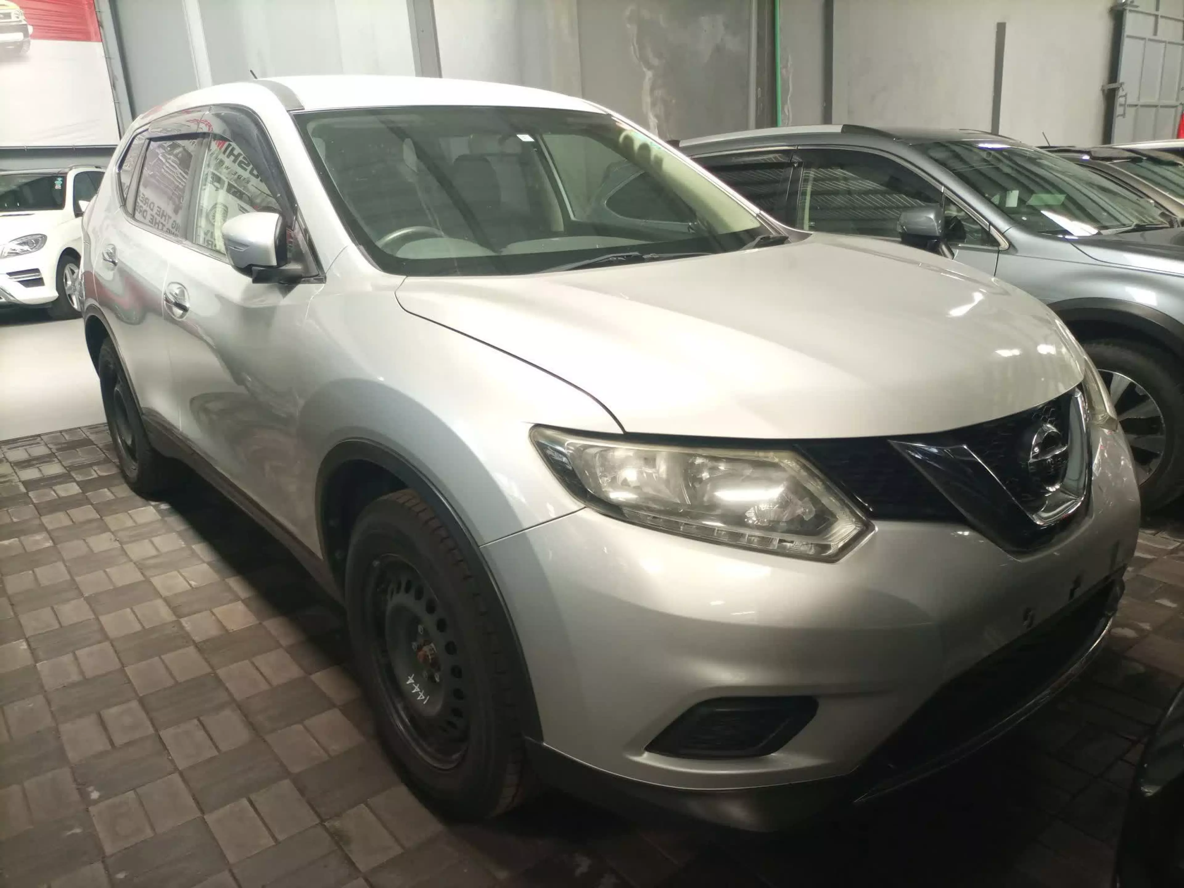 Nissan X-Trail - 2016