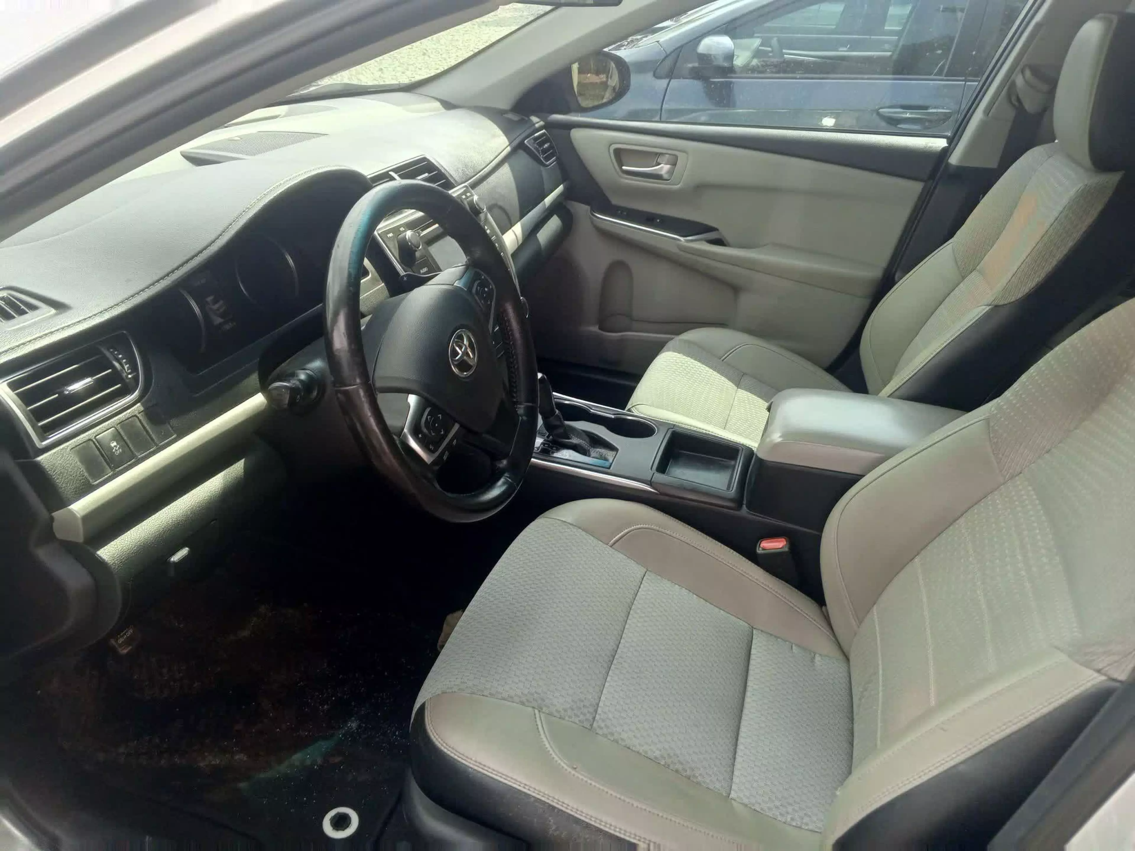 Toyota Camry   - 2015