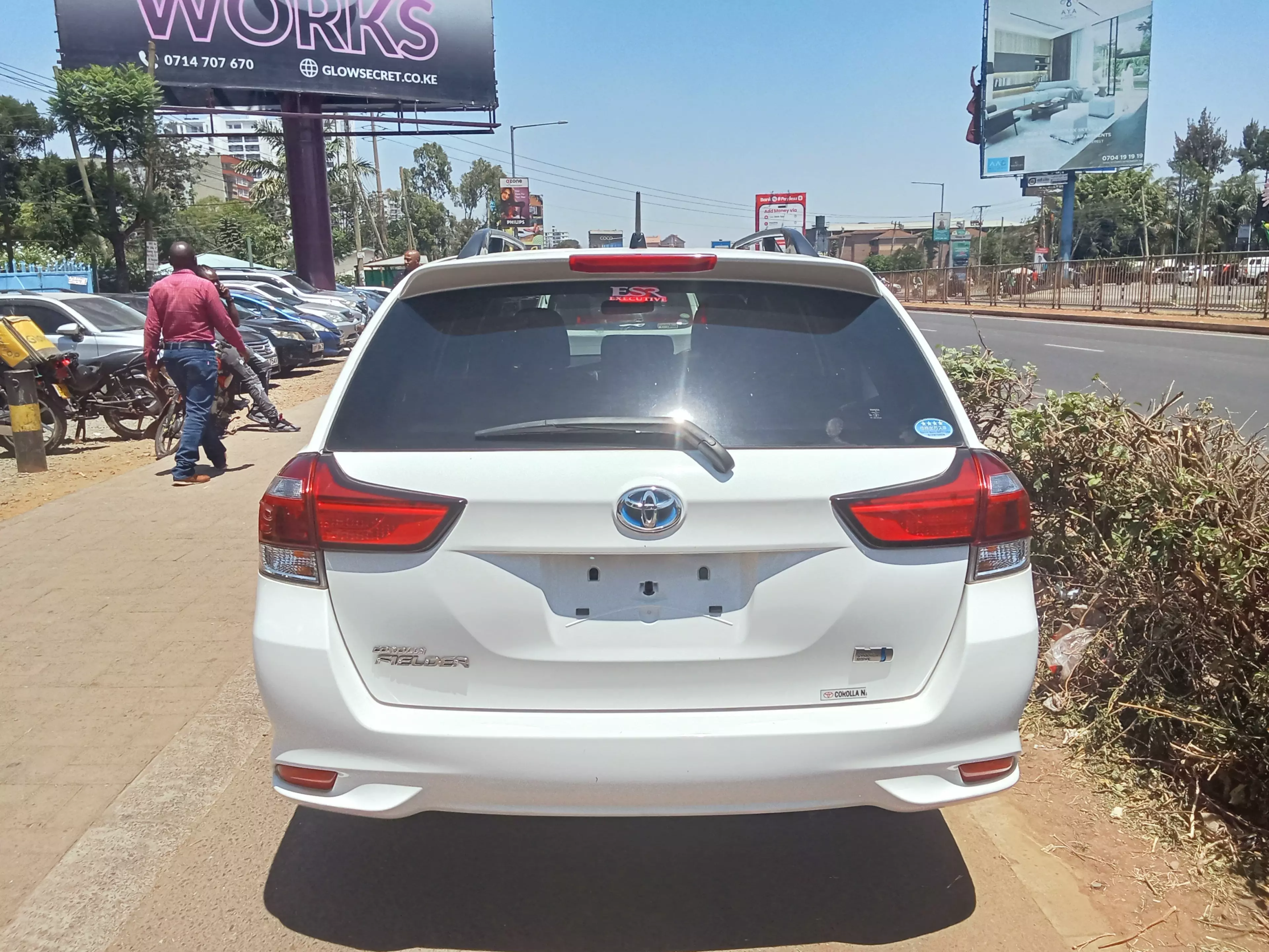 Toyota Fielder    - 2016