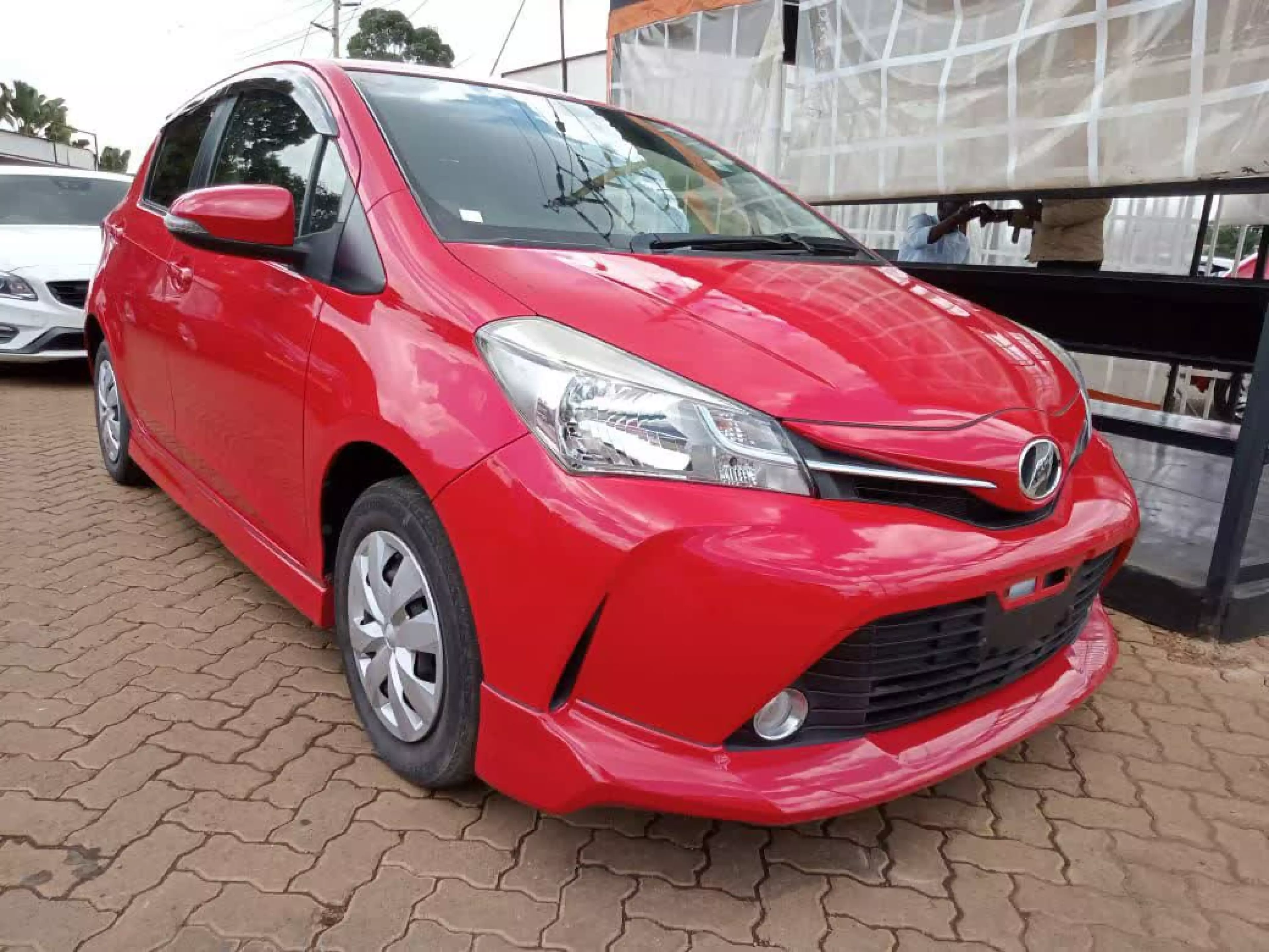 Toyota Vitz - 2016