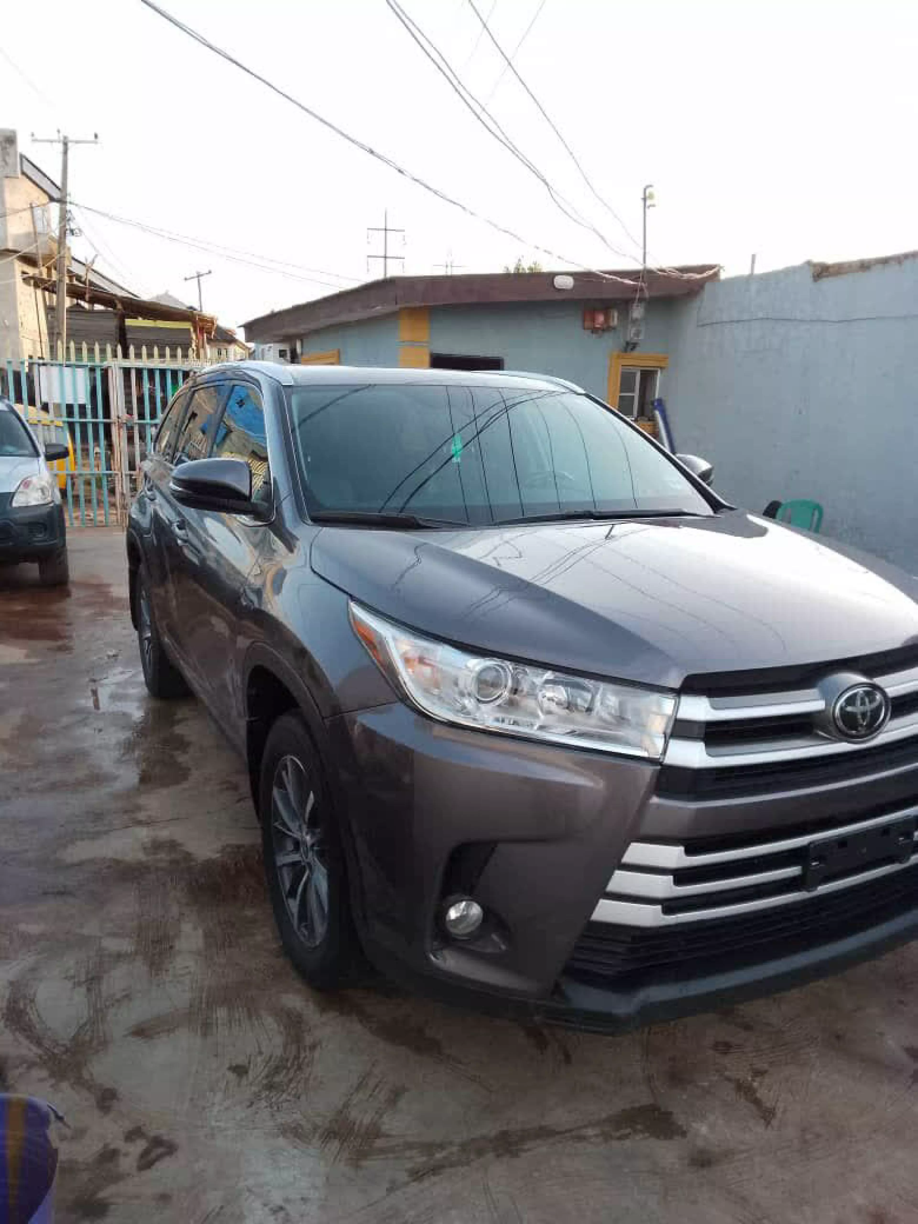 Toyota Highlander - 2019