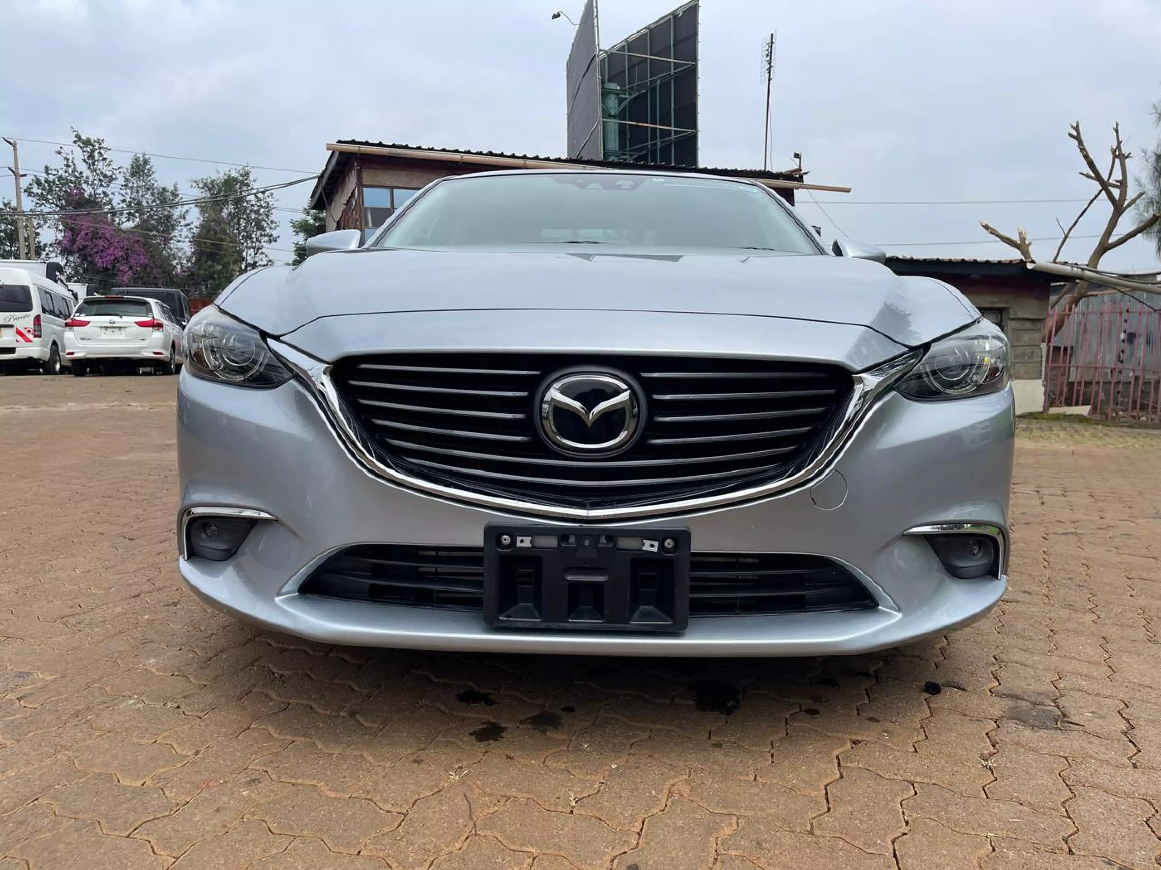Mazda Atenza  - 2016