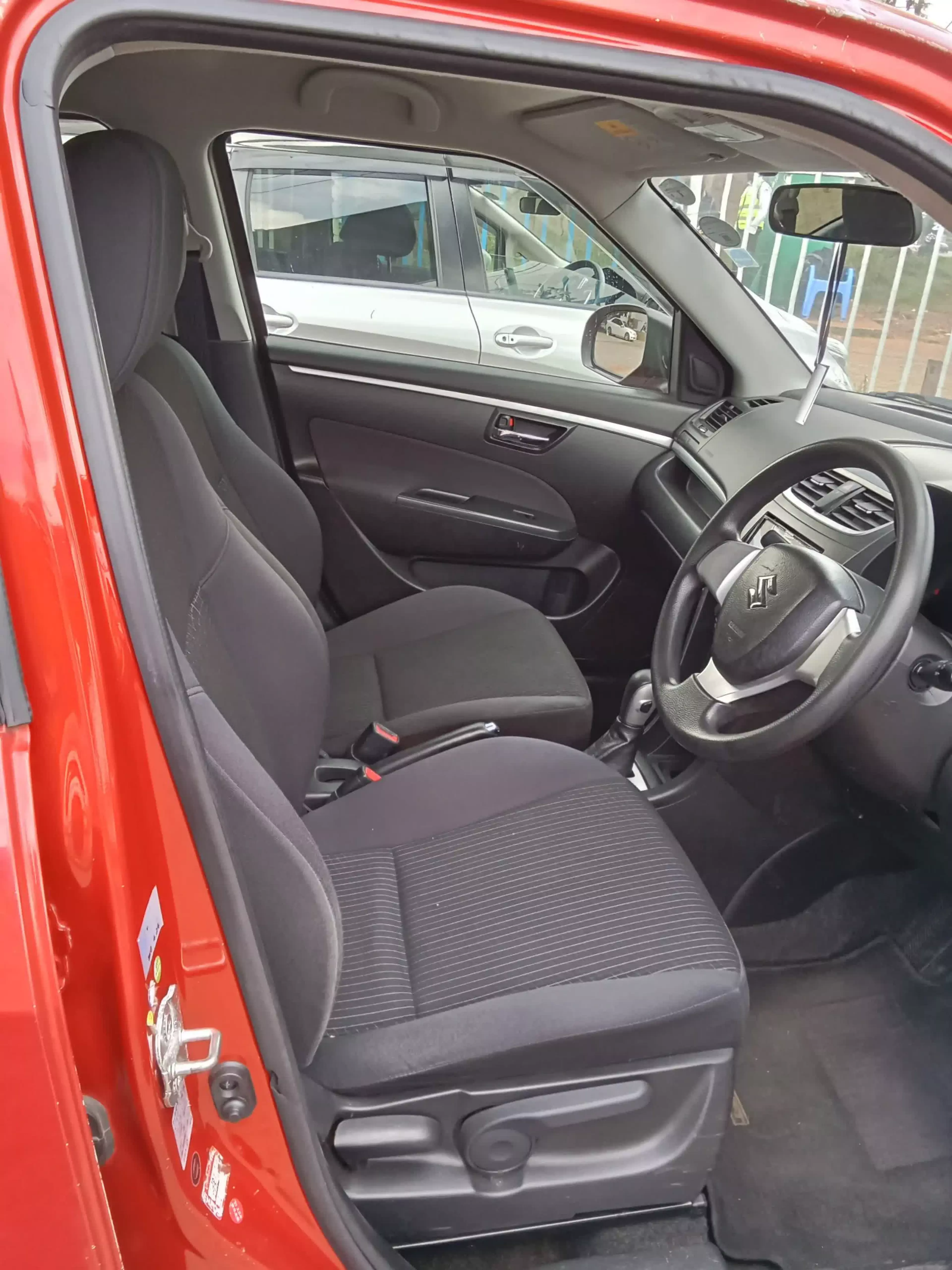 SUZUKI Swift   - 2014