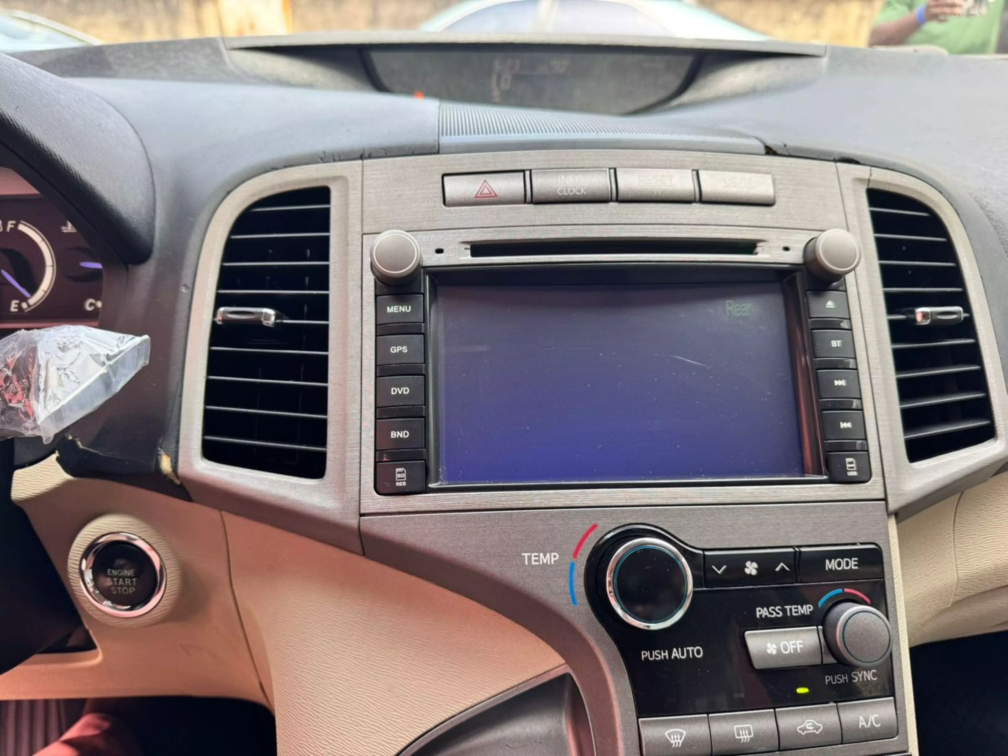 Toyota Venza   - 2011