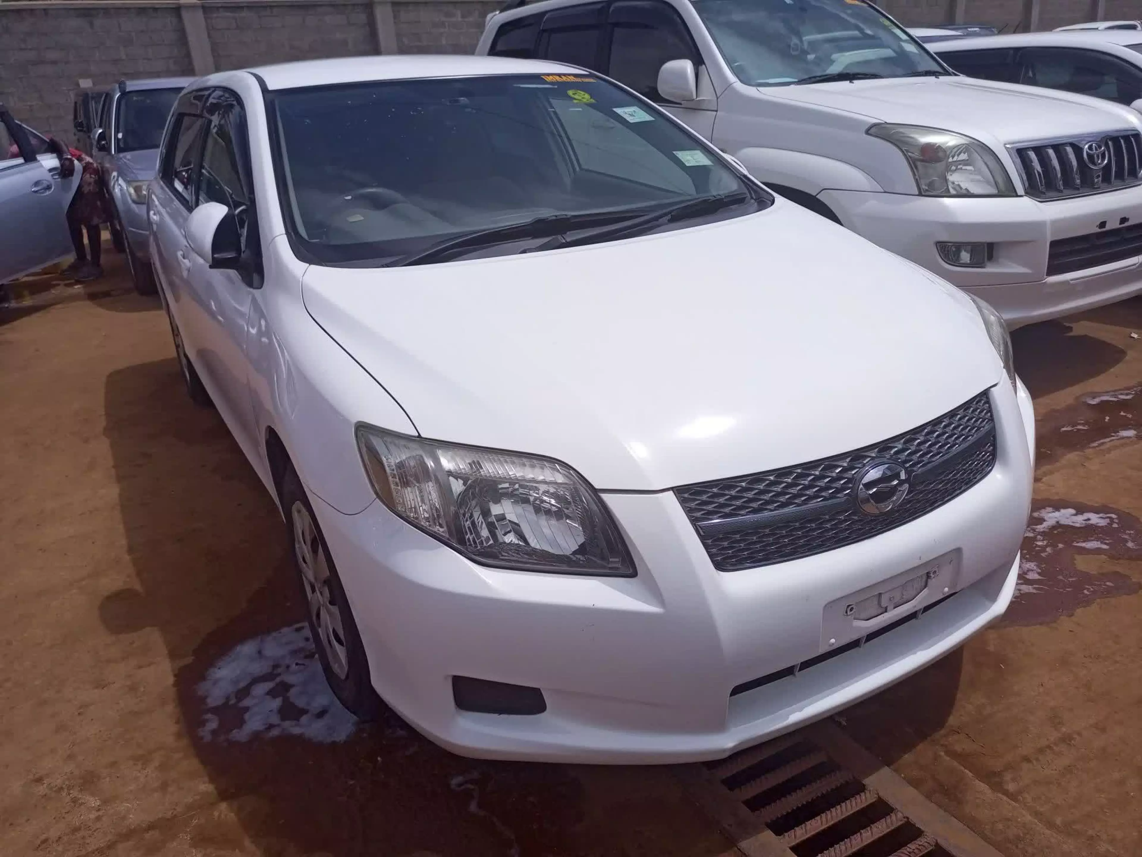 Toyota Fielder hybrid  - 2008