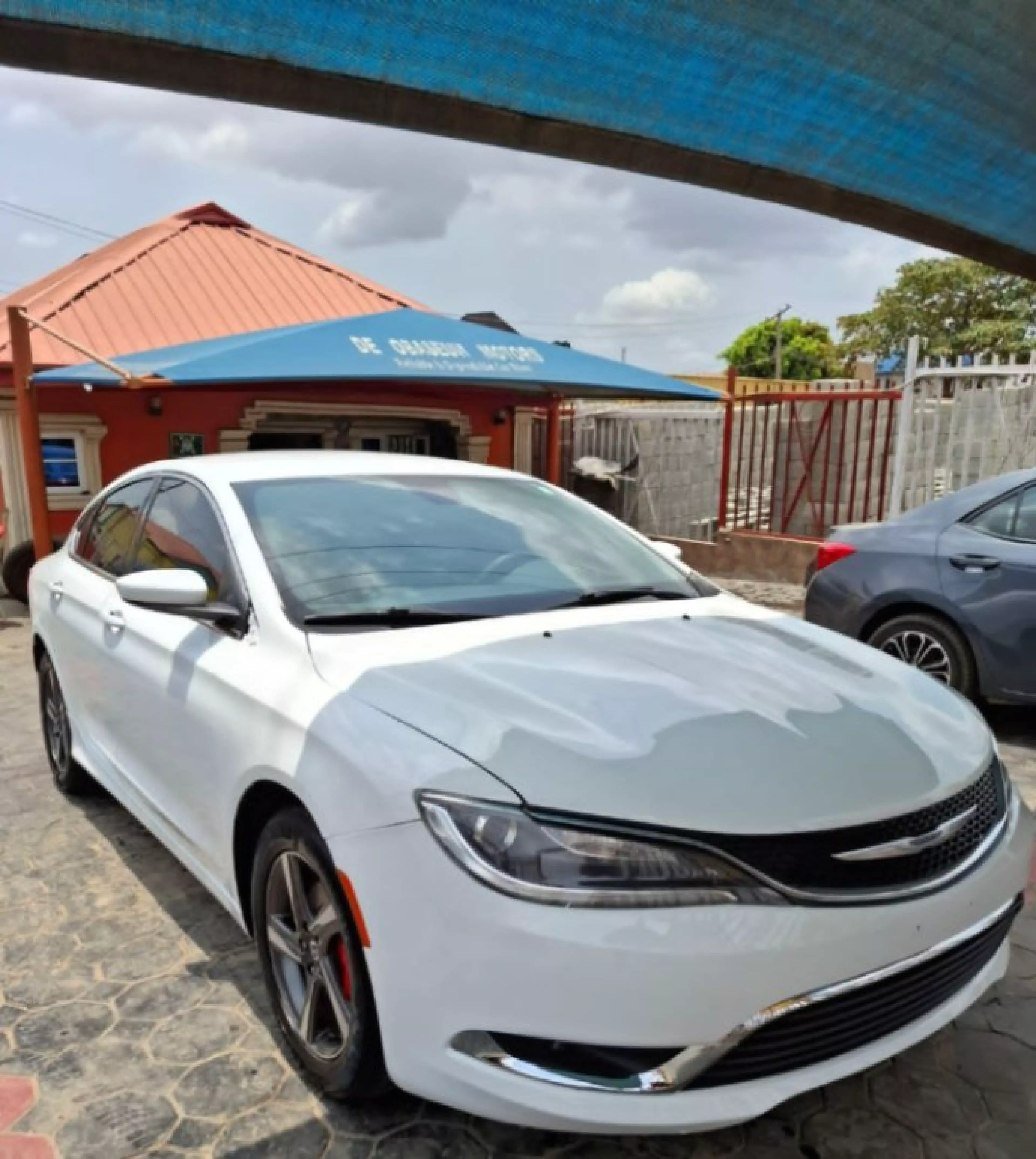 Chrysler 200 - 2015